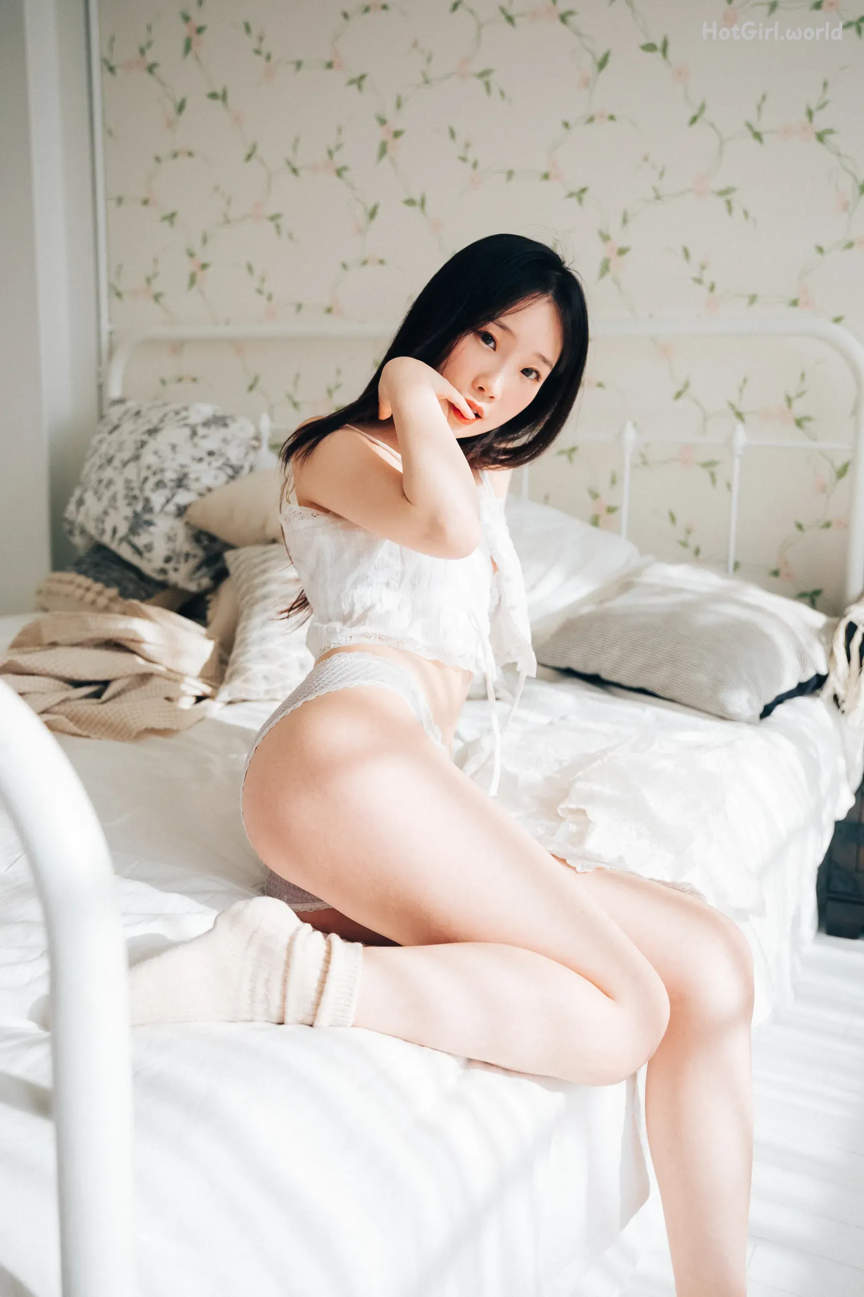 LOOZY-Pureding-Pure-hotgirl.world-114.webp