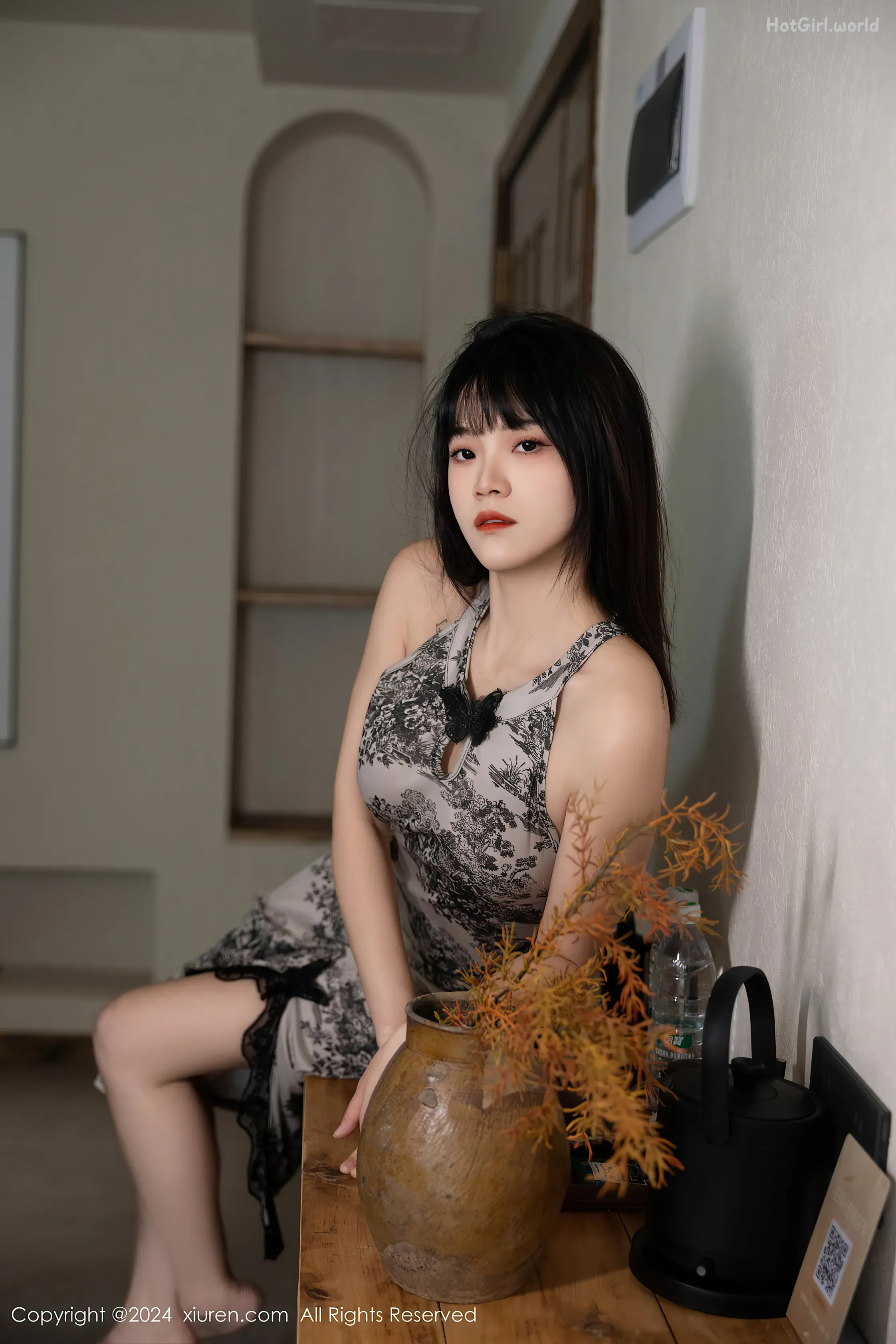 0009_hotgirl.world.webp