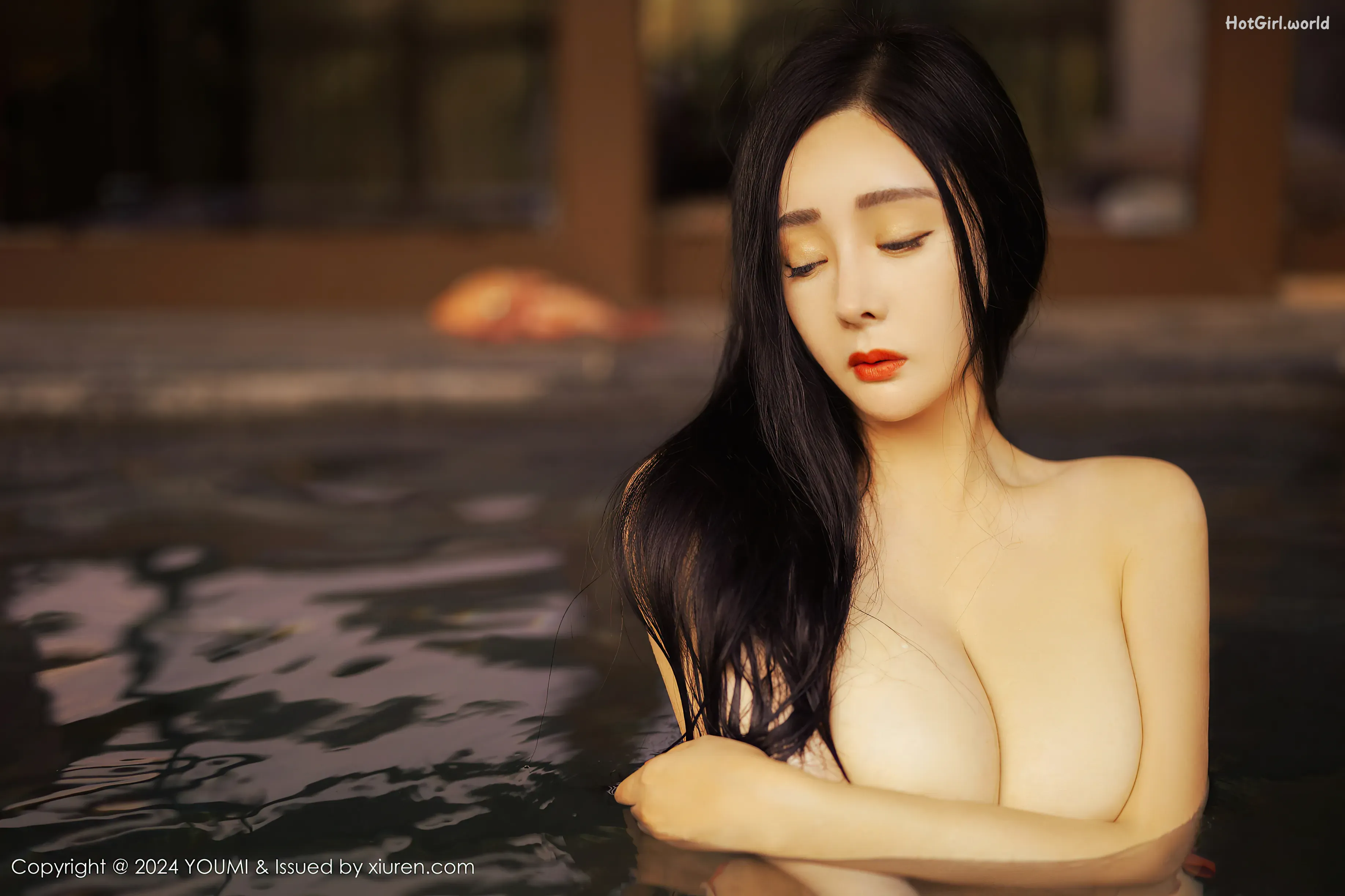 0008_hotgirl.world.webp