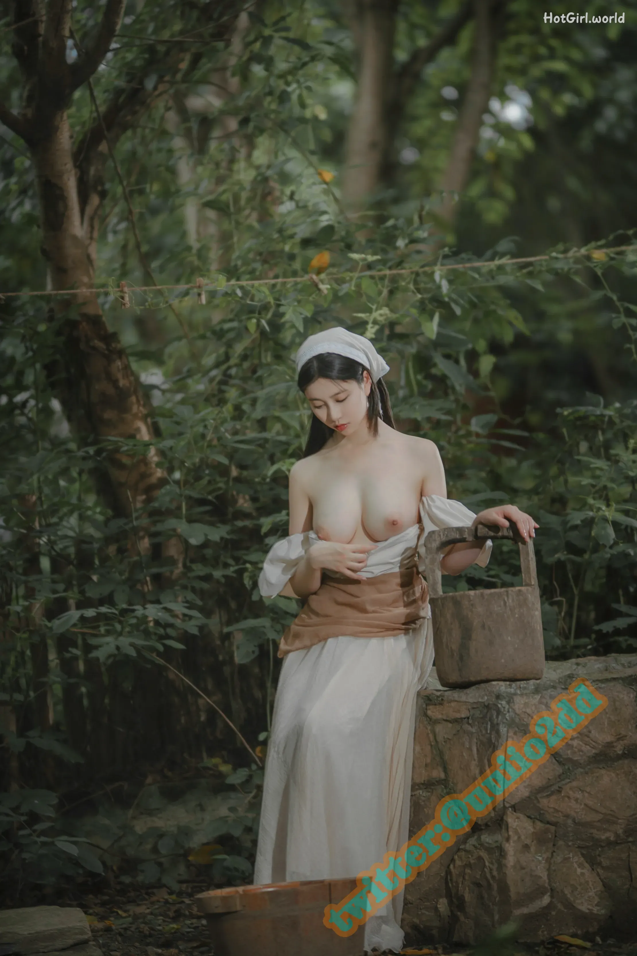 Coser-年年-Nnian-三沐三熏(24 photos + 28 uncensored photos)