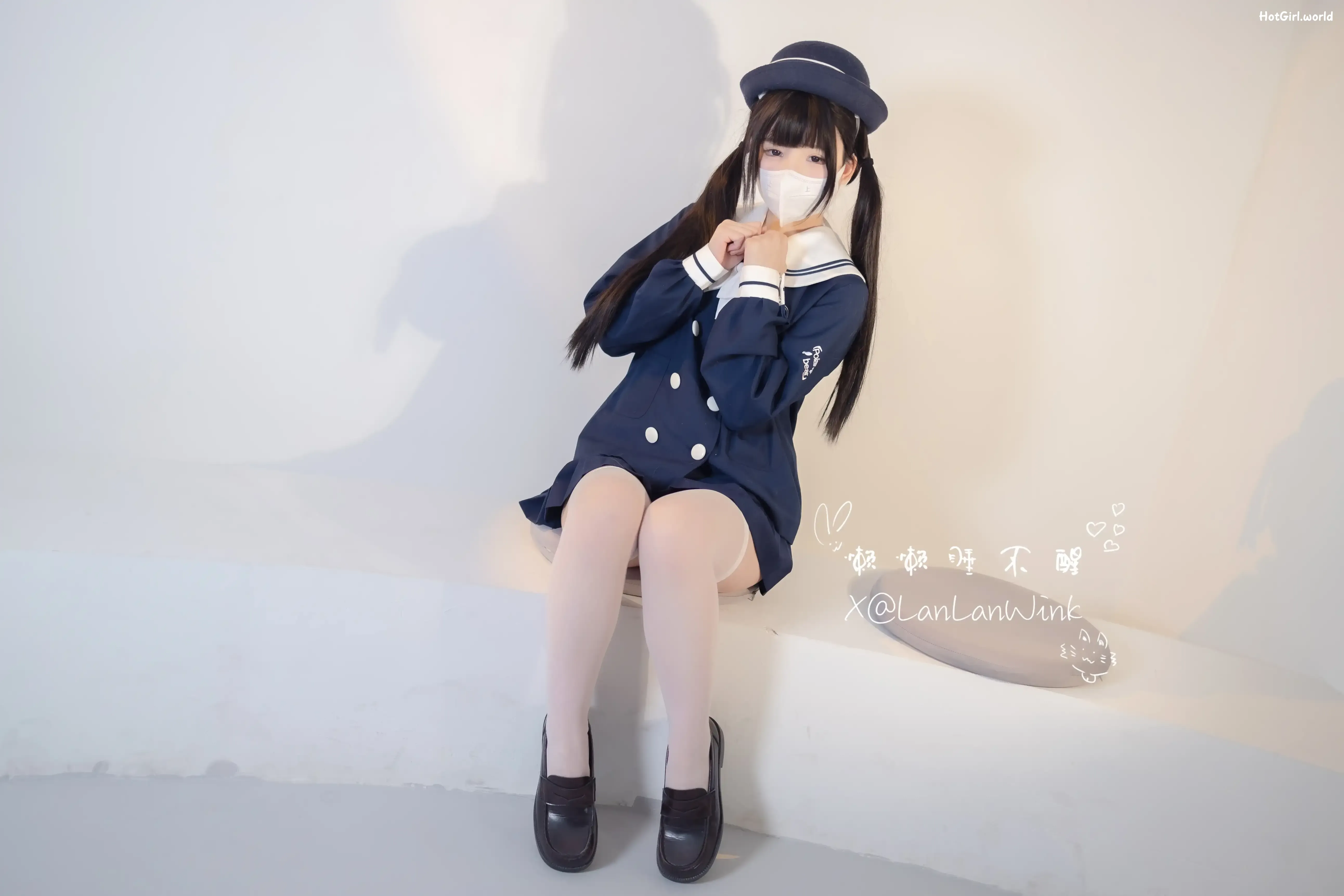 Coser-懒懒睡不醒-合法萝莉美少女捆绑白丝jk