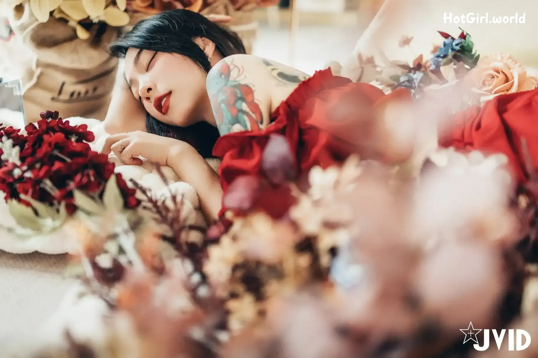 JVID-Piao-Piao-hotgirl.world-065.webp
