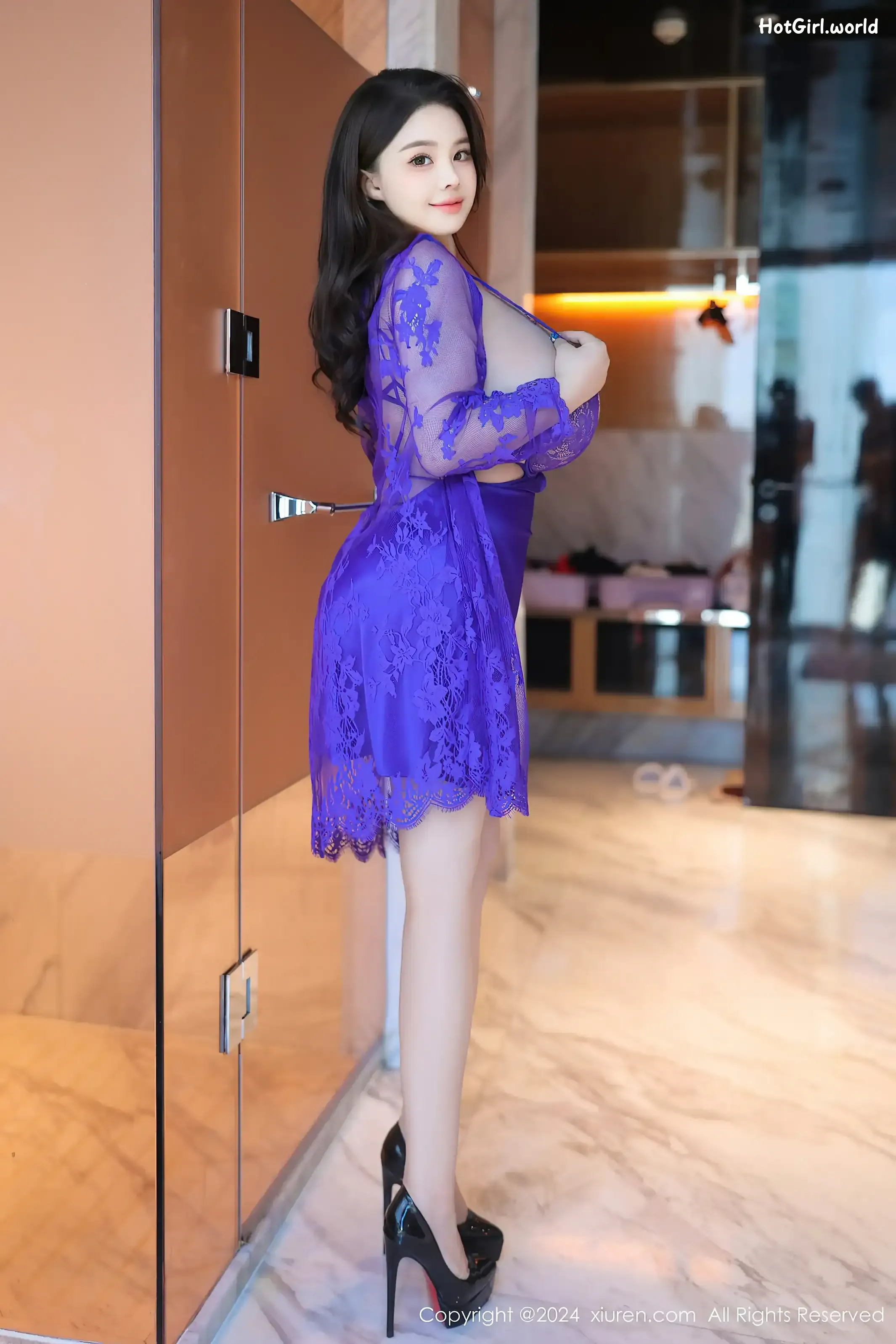 0013_hotgirl.world.webp