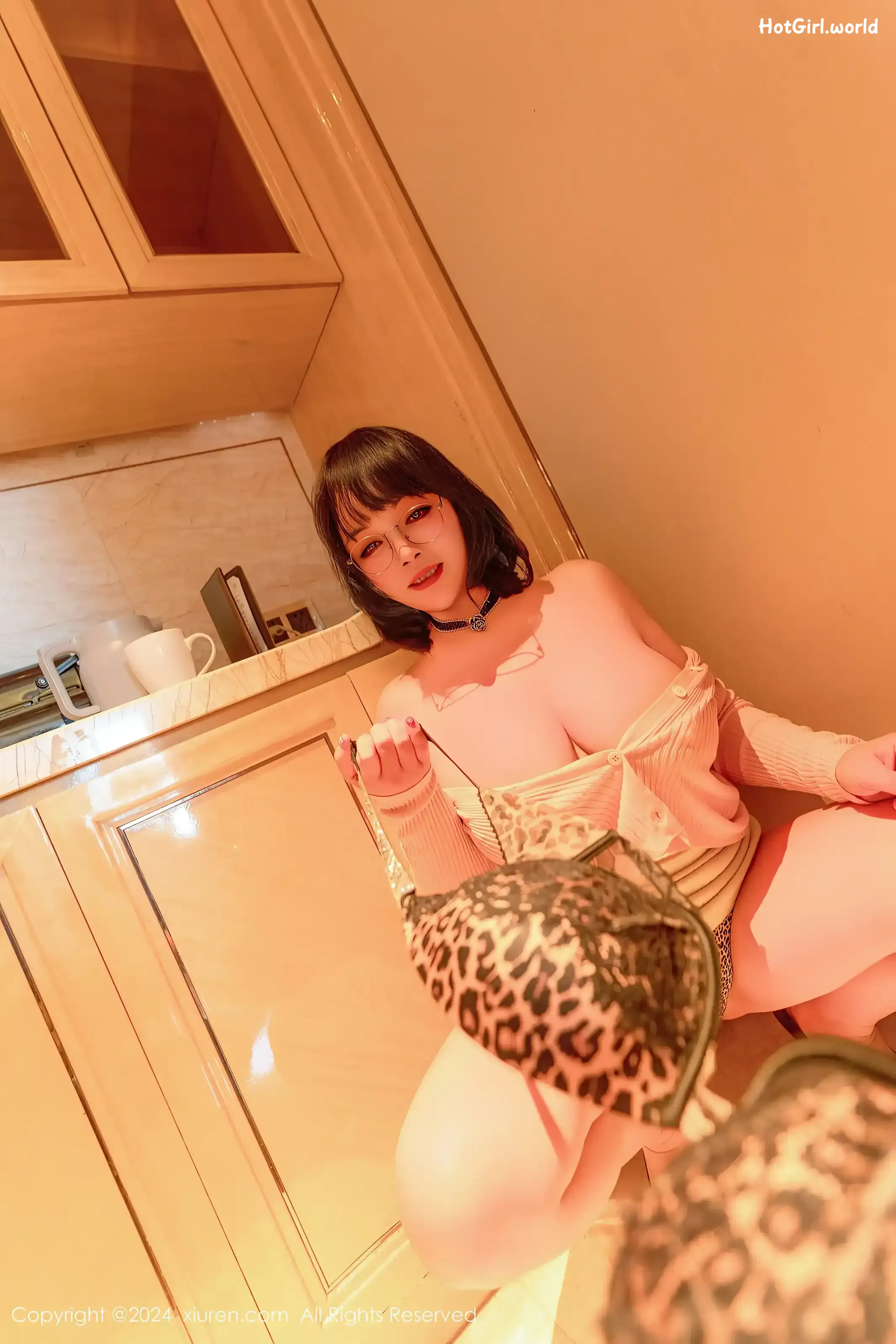 0097_hotgirl.world.webp