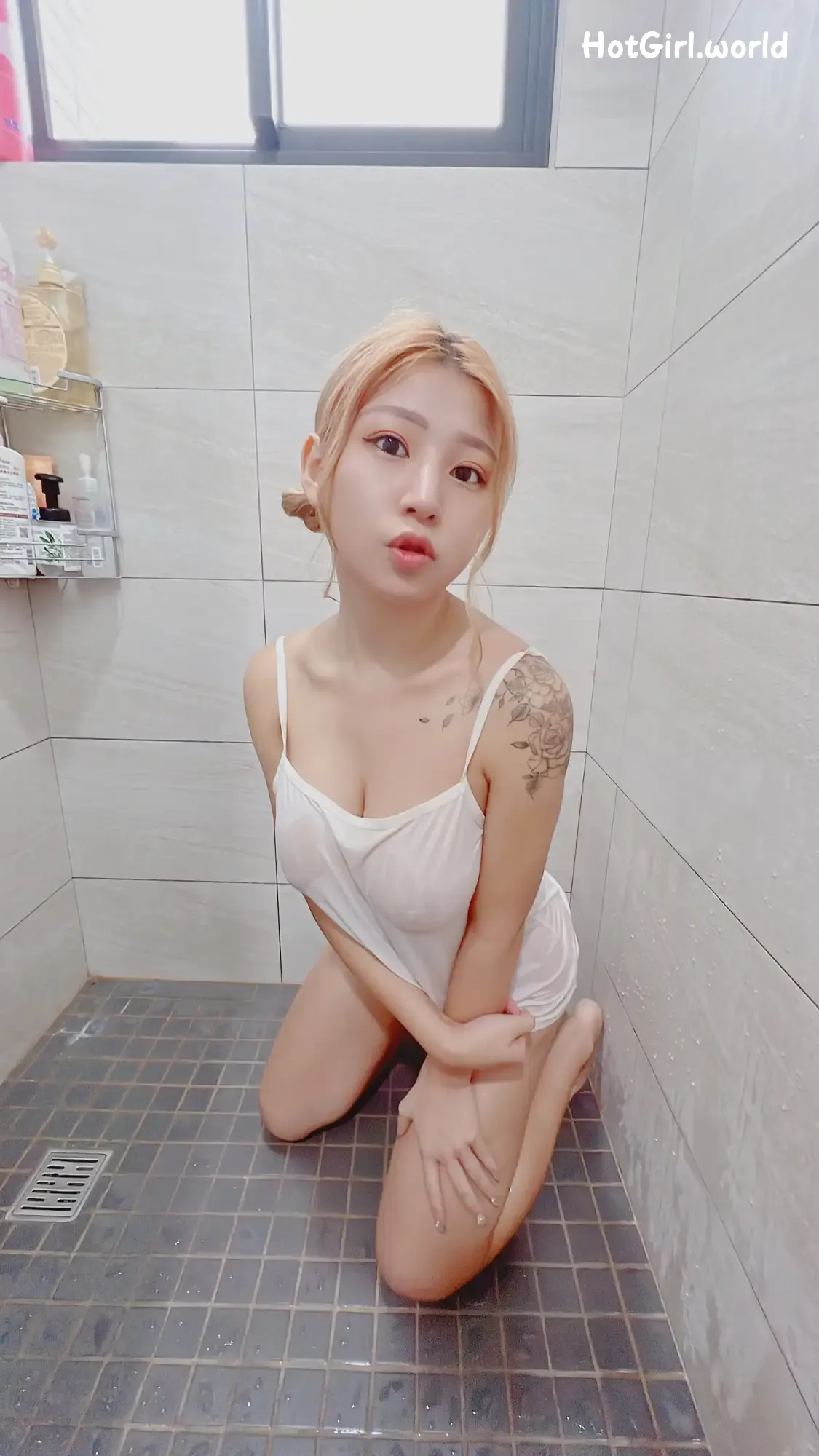 -Emma-UUEmma-hotgirl.world-097.webp