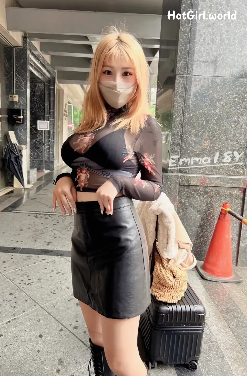 -Emma-UUEmma-hotgirl.world-202.webp