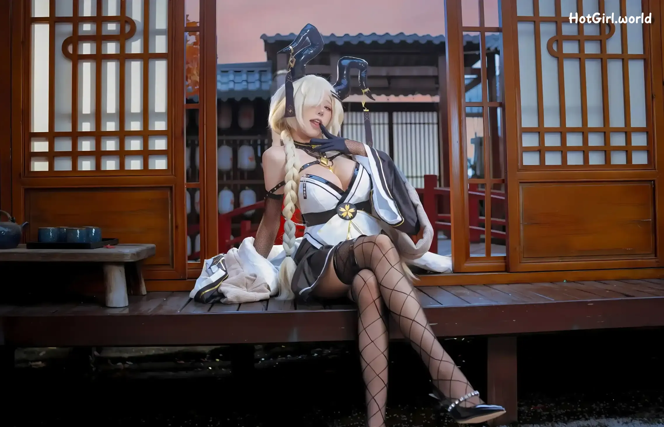 Coser-nian-nian-tuan-zi-tu--hotgirl.world-002.webp