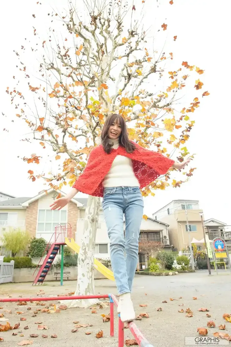 JP-Miho-Nana-Graphis-Gals-No.552-VIVACIOUS-hotgirl.world-003.webp