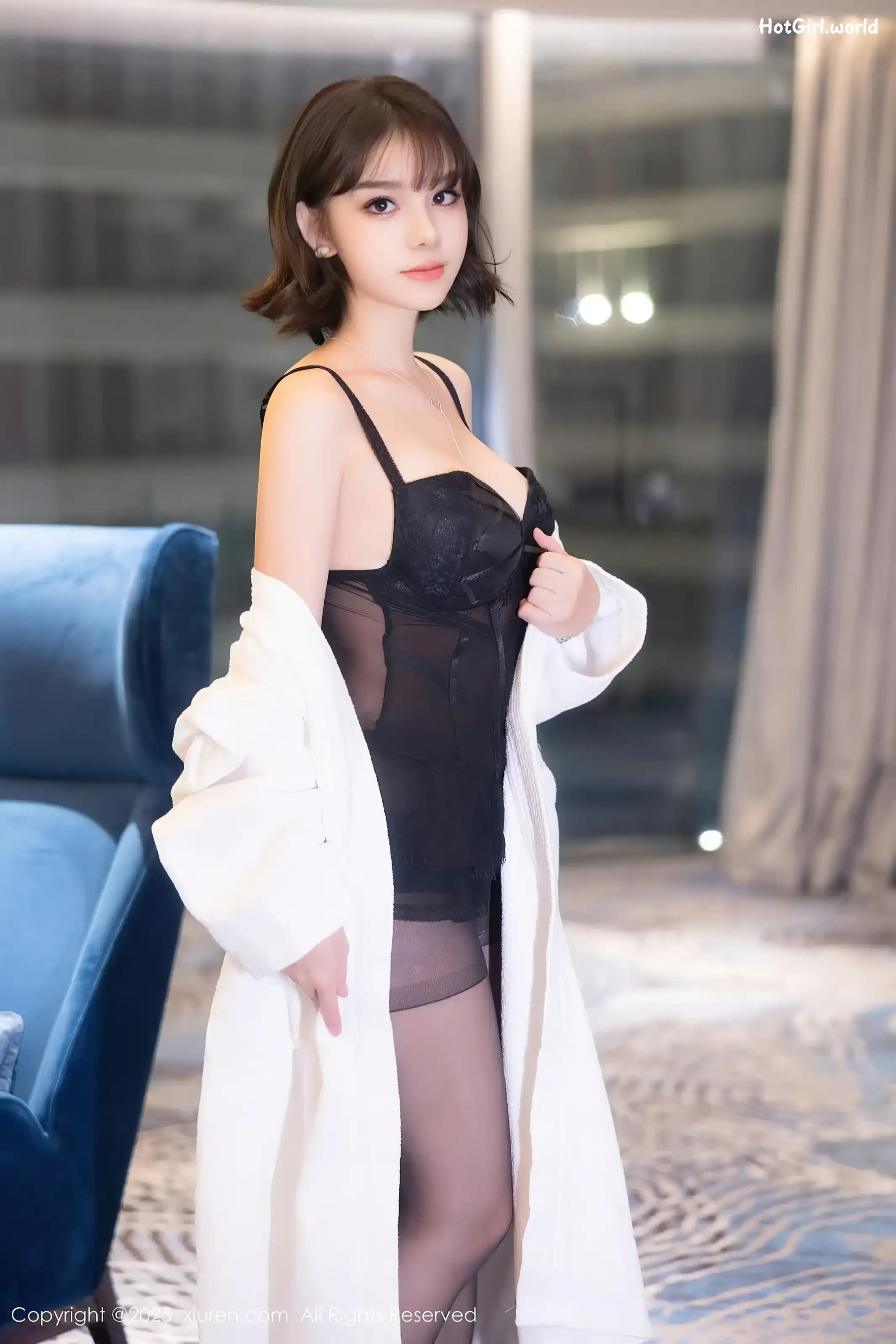 0006_hotgirl.world.webp