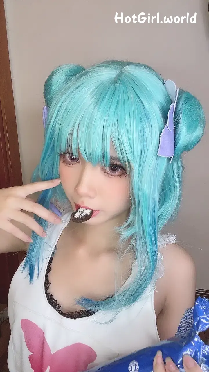 Coser-PoppaChan-Uruha-Rushia-Hololiv-hotgirl.world-069.webp