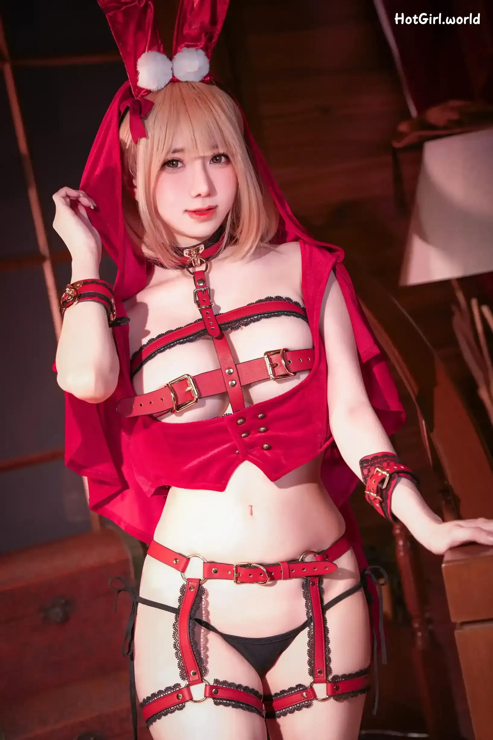 Coser-Sally-Sally-Dorasnow-Red-Riding-Hood-hotgirl.world-002.webp