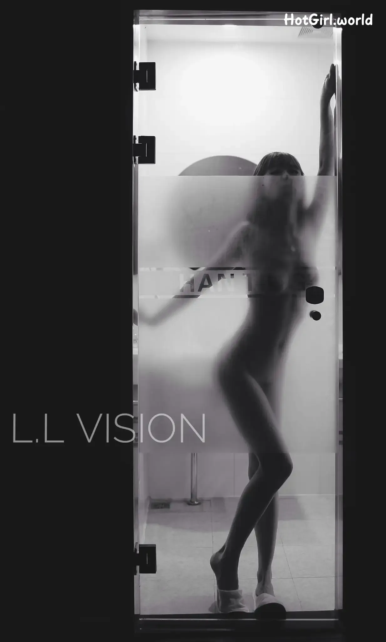 L.LVISION-Photography-hotgirl.world-201.webp