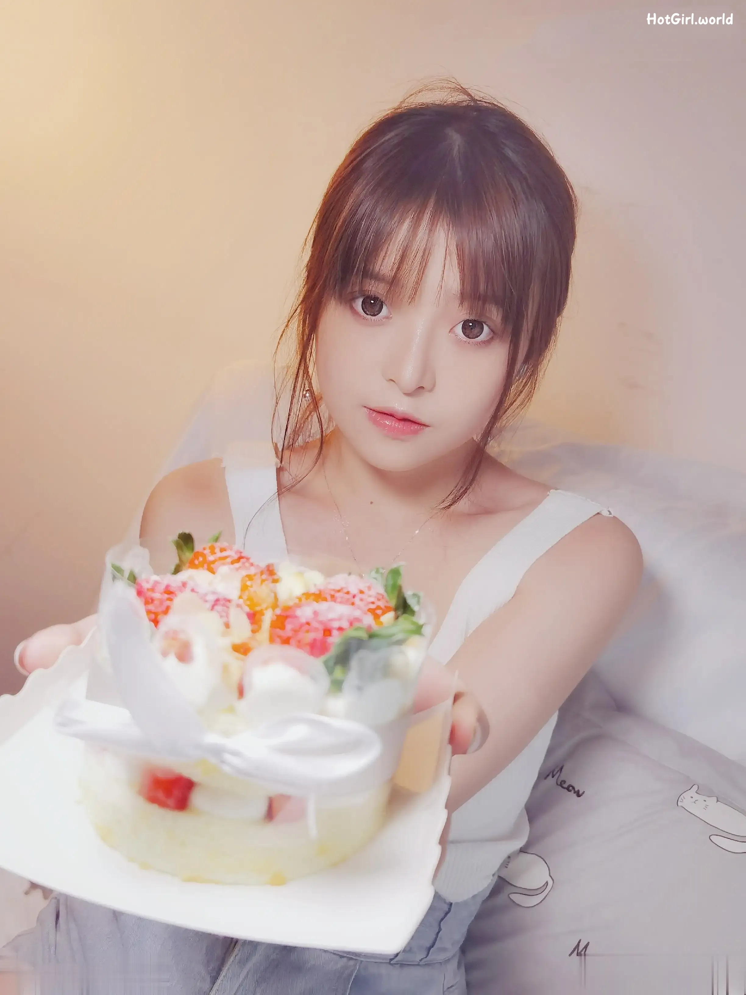 Coser-Strawberry-Flavored-Nai-nai-tu-hotgirl.world-009.webp