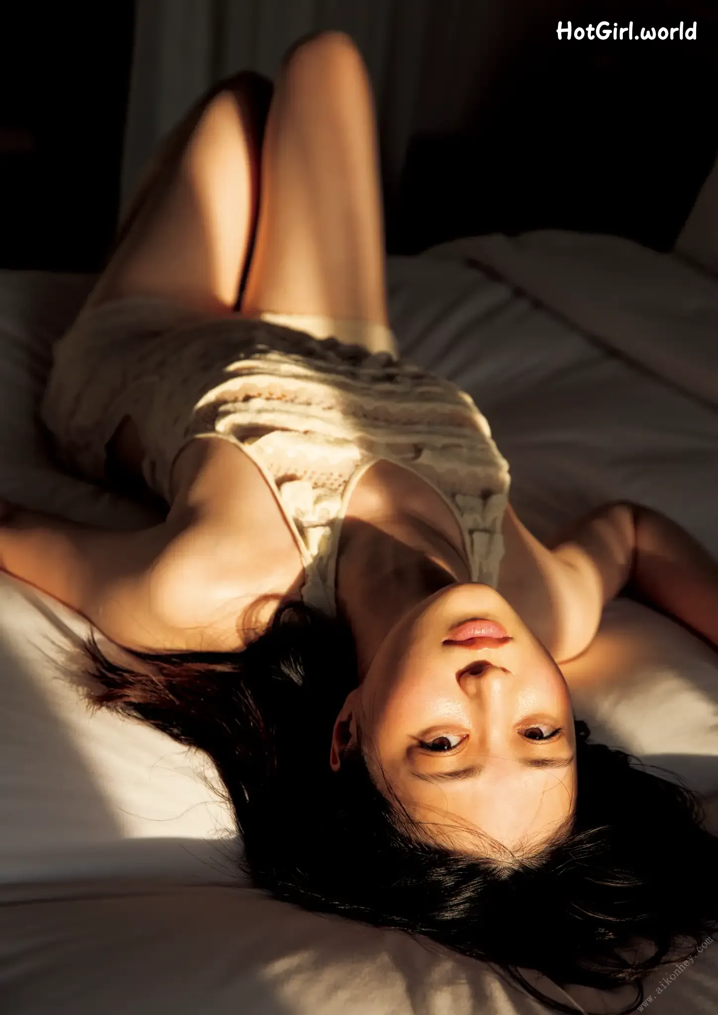 JP-Rina-Aizawa--hotgirl.world-003.webp