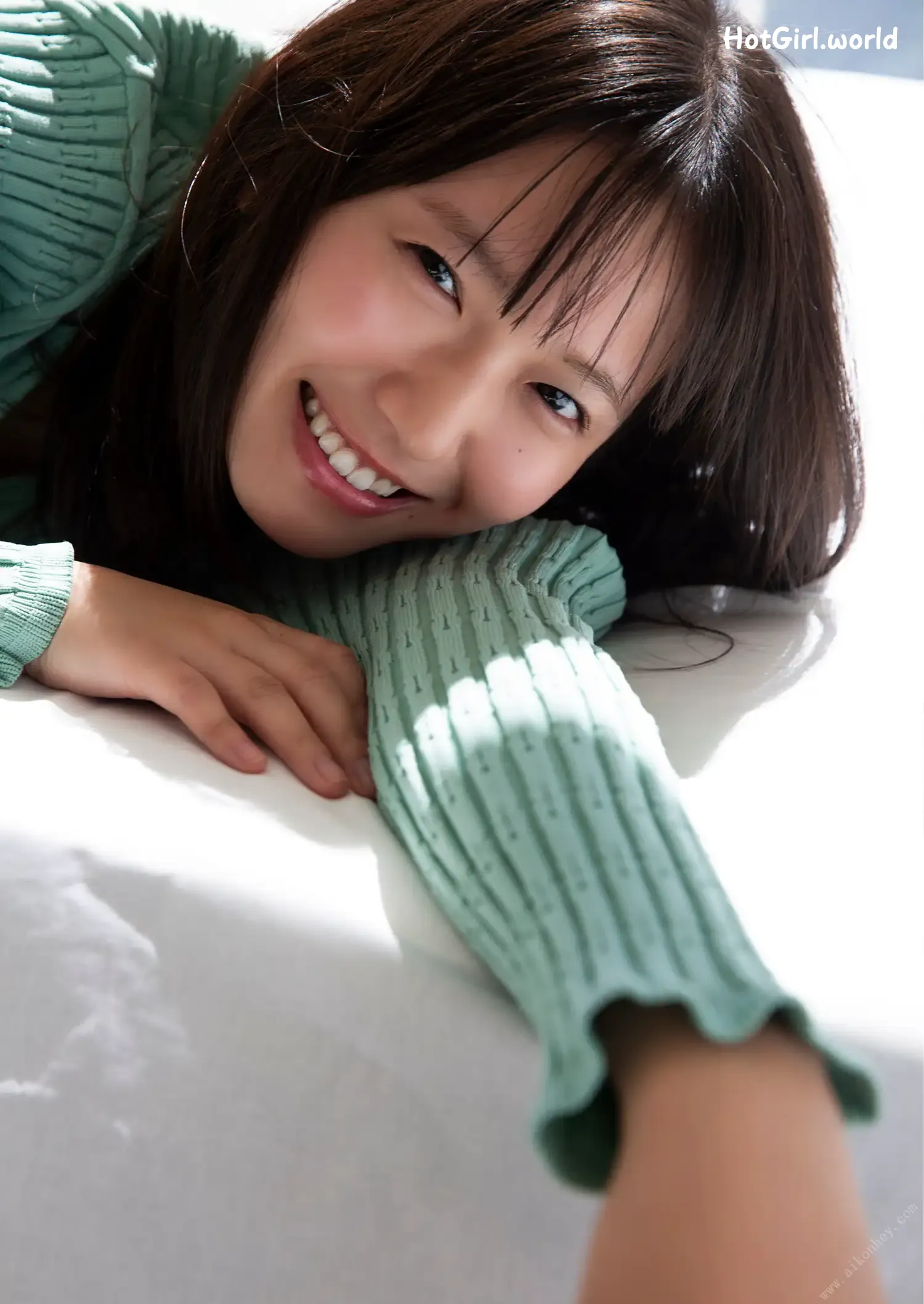 JP-Shida-Nene--YJ-PHOTO-BOOK-hotgirl.world-002.webp