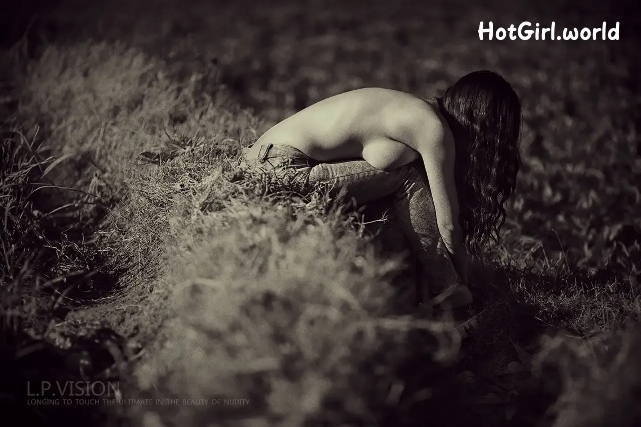 L.P.VISION-Photography--14-hotgirl.world-367.webp