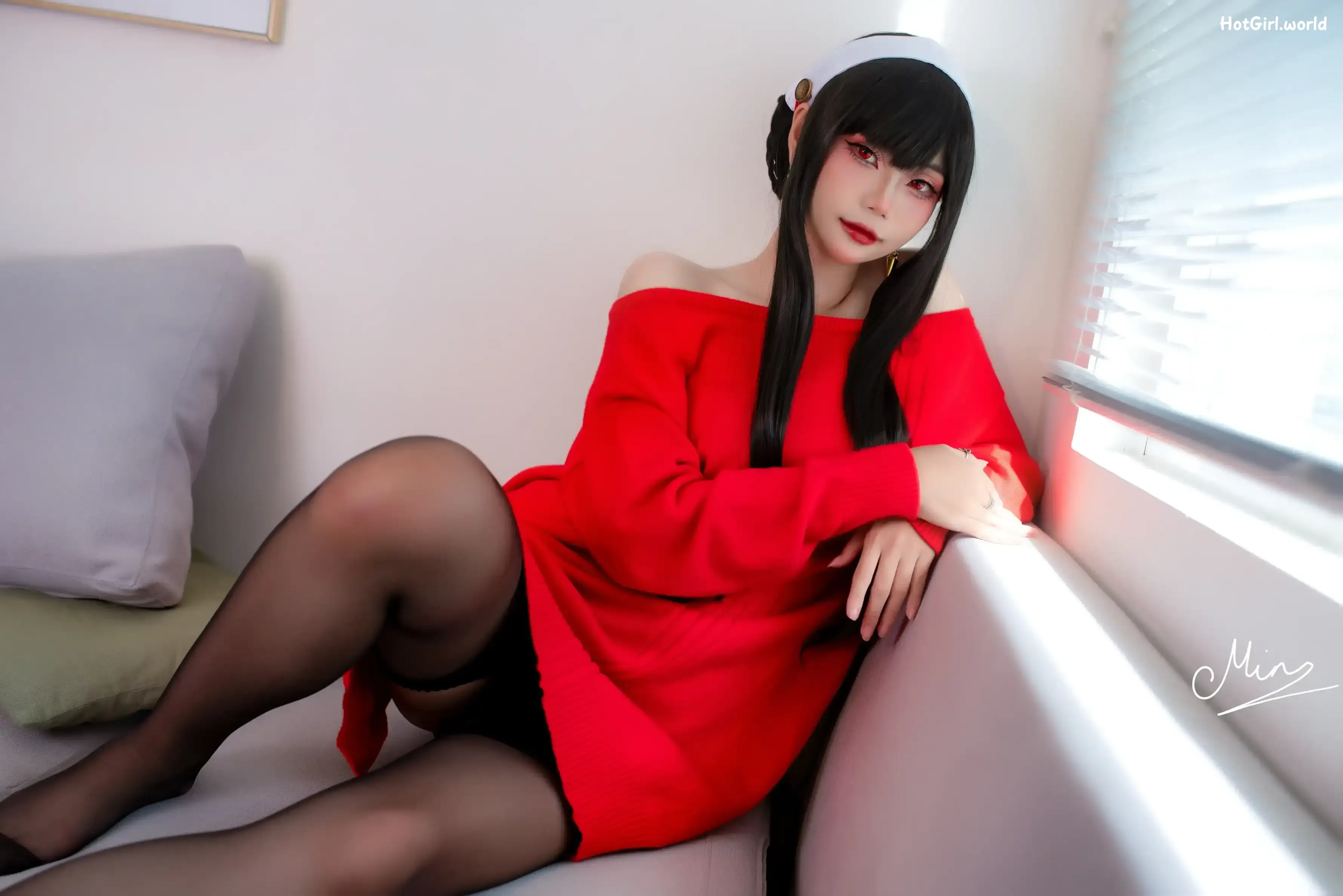 Coser-Mimmissu-Yor-hotgirl.world-084.webp