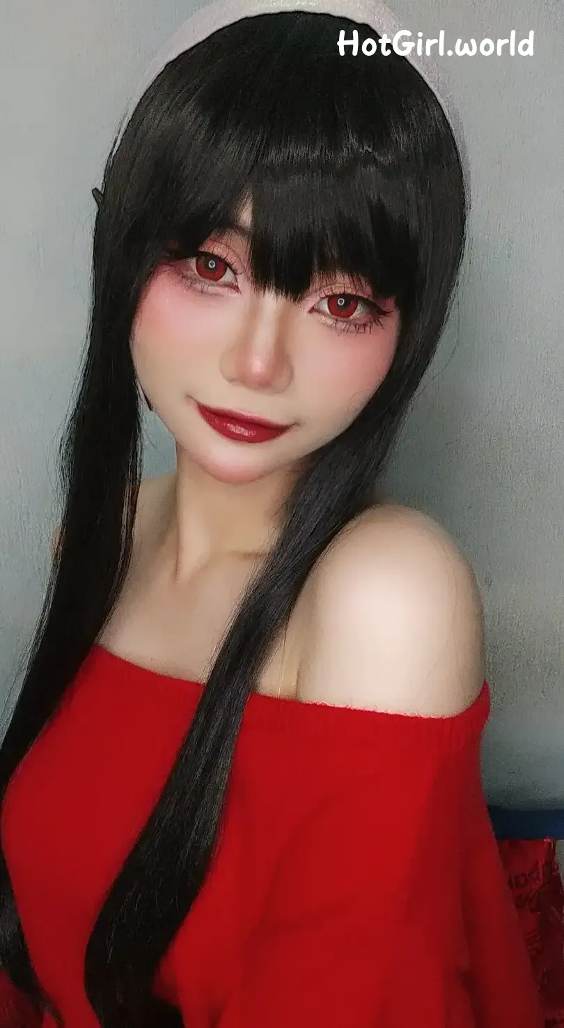 Coser-Mimmissu-Yor-hotgirl.world-110.webp