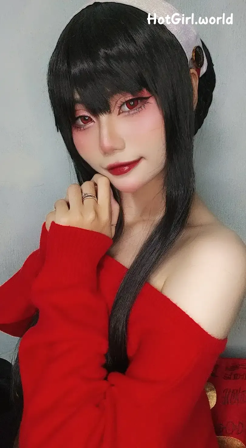 Coser-Mimmissu-Yor-hotgirl.world-111.webp