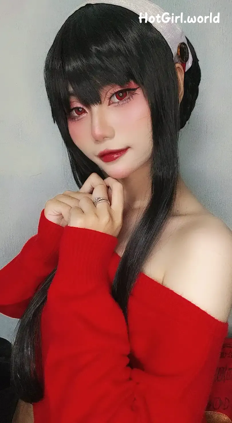 Coser-Mimmissu-Yor-hotgirl.world-112.webp