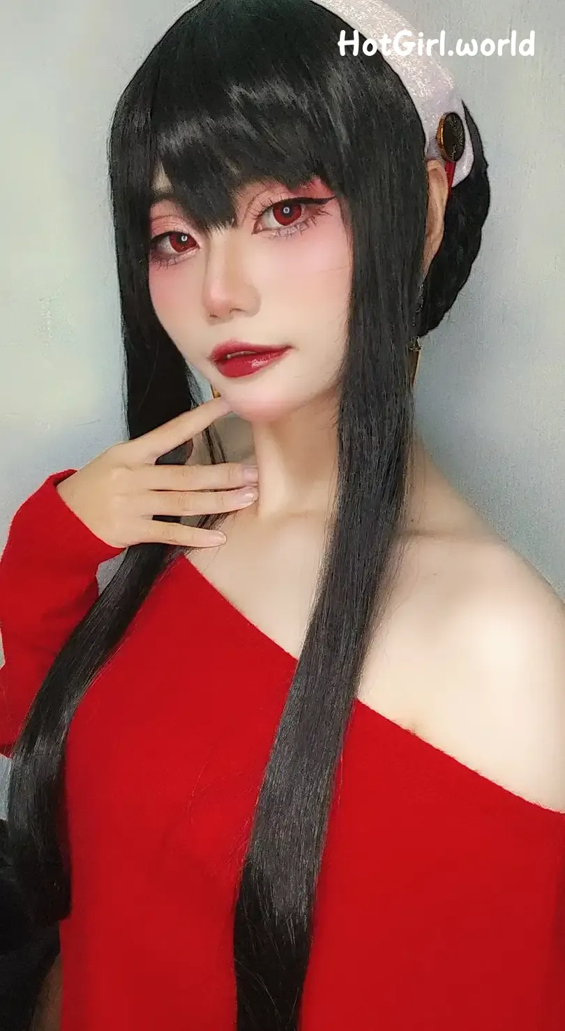 Coser-Mimmissu-Yor-hotgirl.world-113.webp