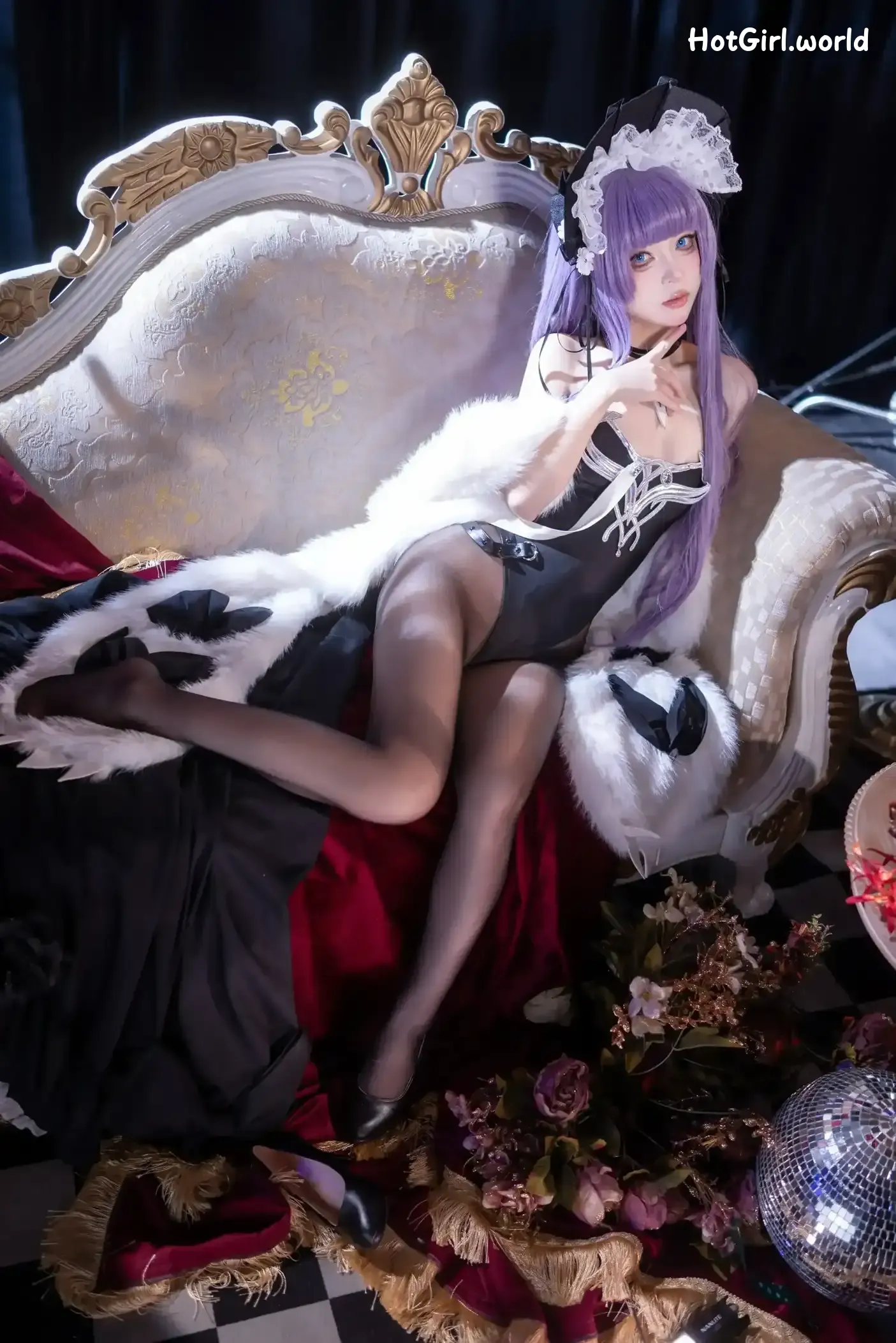 Coser-Shi-liang-yu--hotgirl.world-004.webp