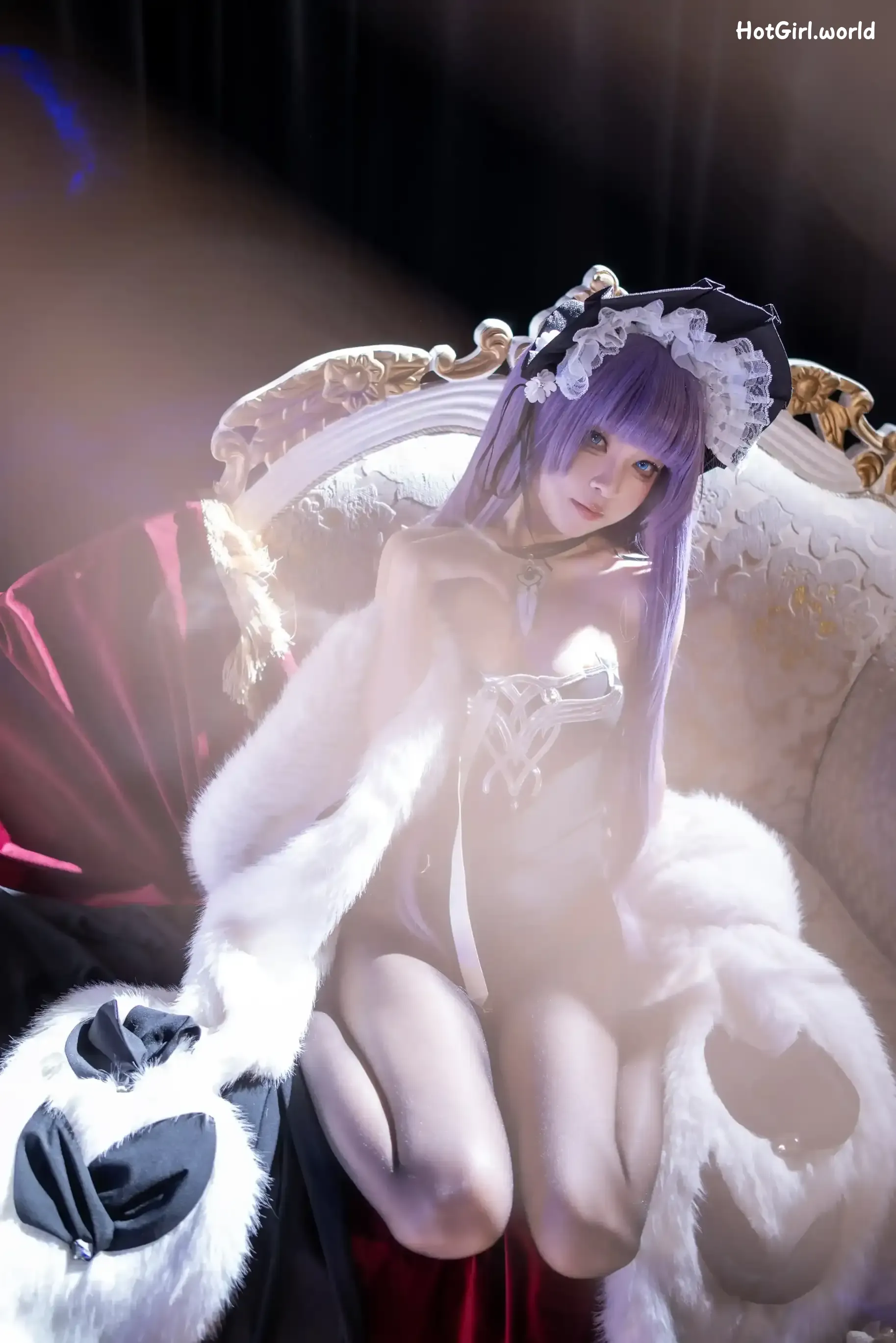 Coser-Shi-liang-yu--hotgirl.world-006.webp