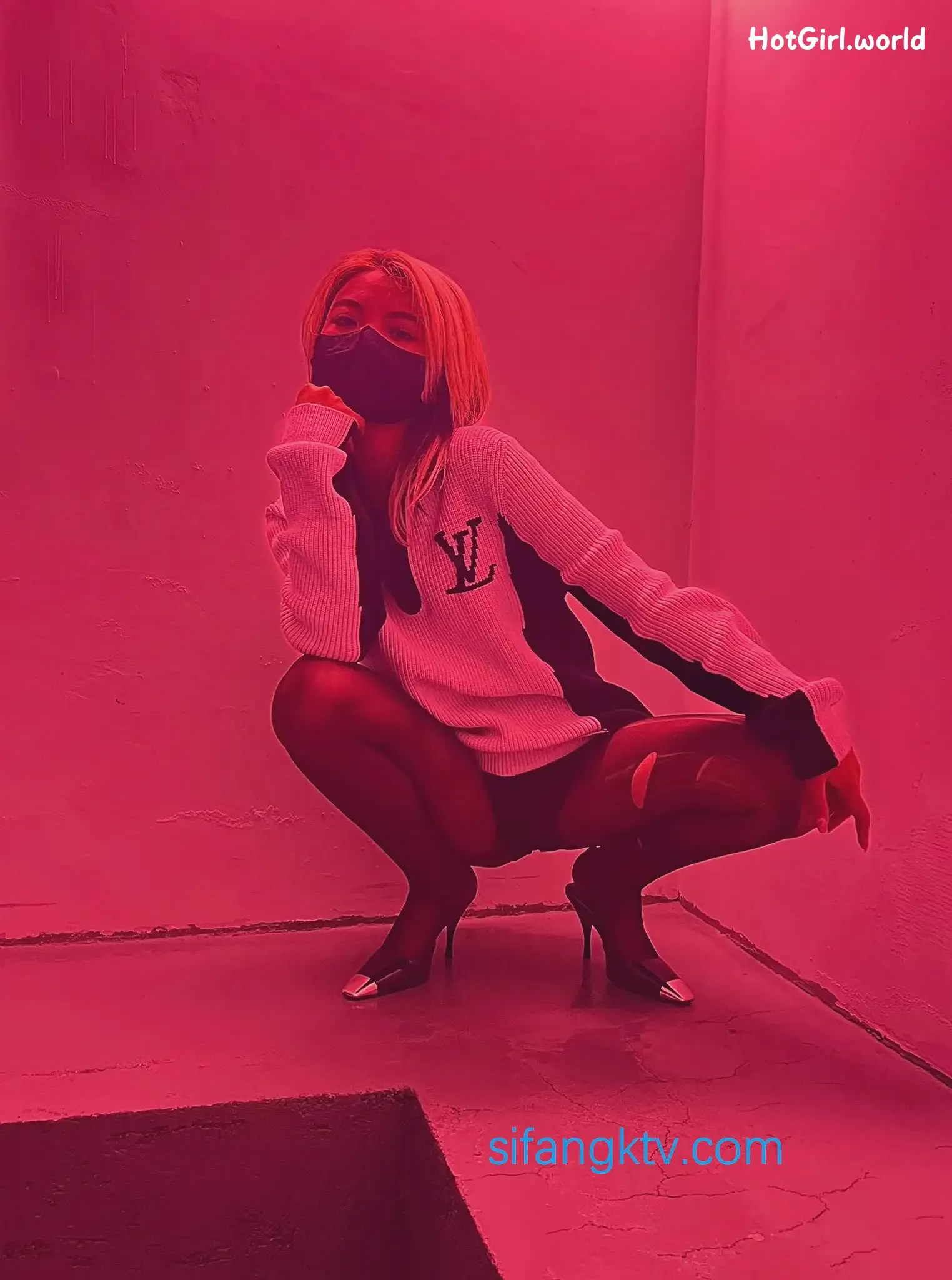 Medusa-Serena-hotgirl.world-015.webp