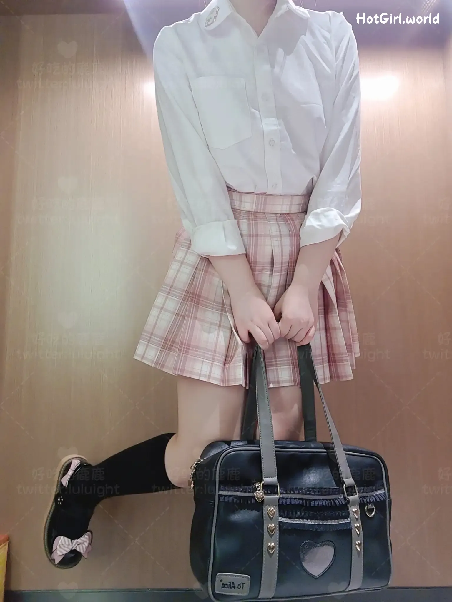 Coser-Lu-lu-and-luluight-Cos-hotgirl.world-142.webp