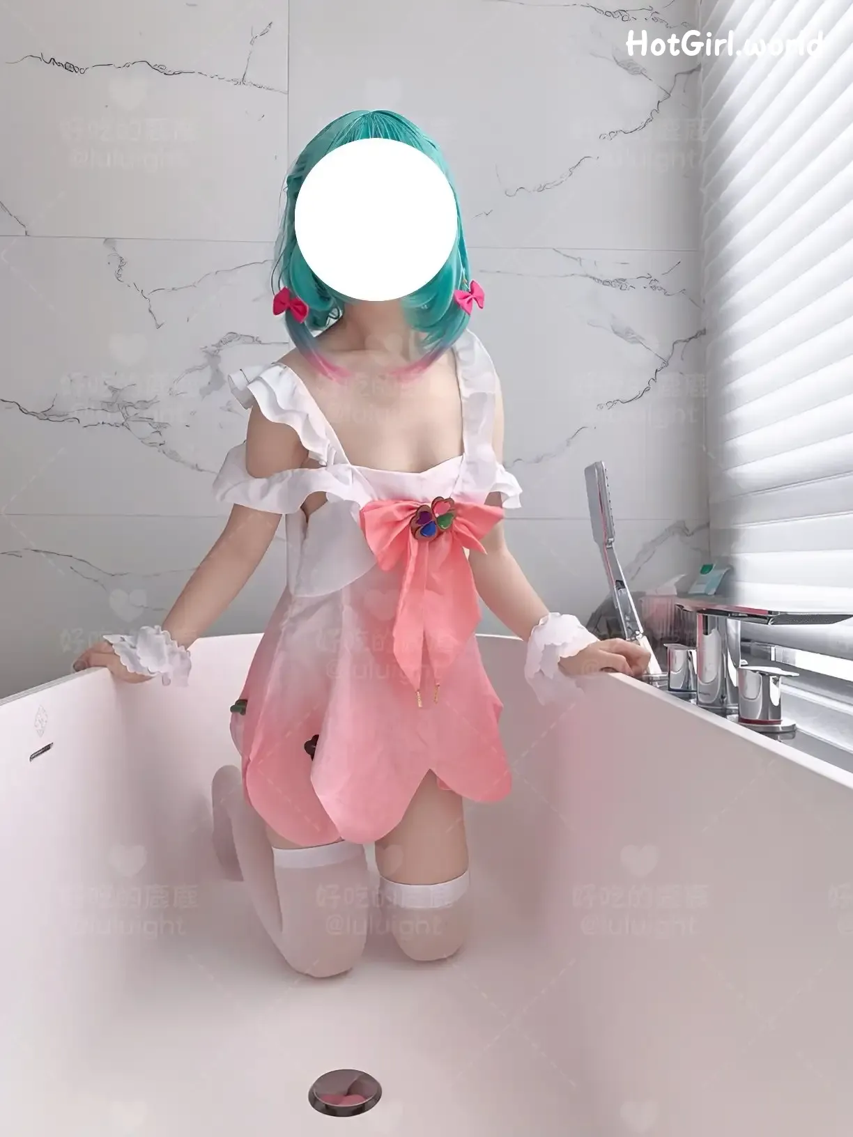 Coser-Lu-lu-and-luluight-Cos-hotgirl.world-205.webp