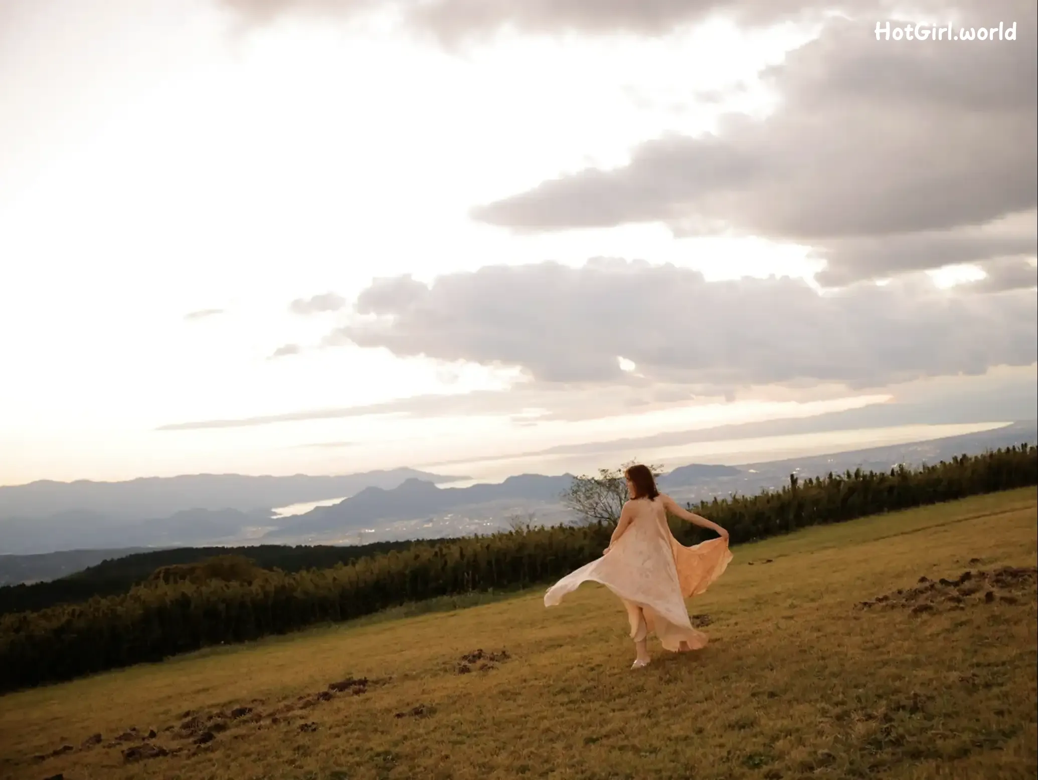 JP-Ai-Shinozaki-IDEA-reverse-hotgirl.world-002.webp