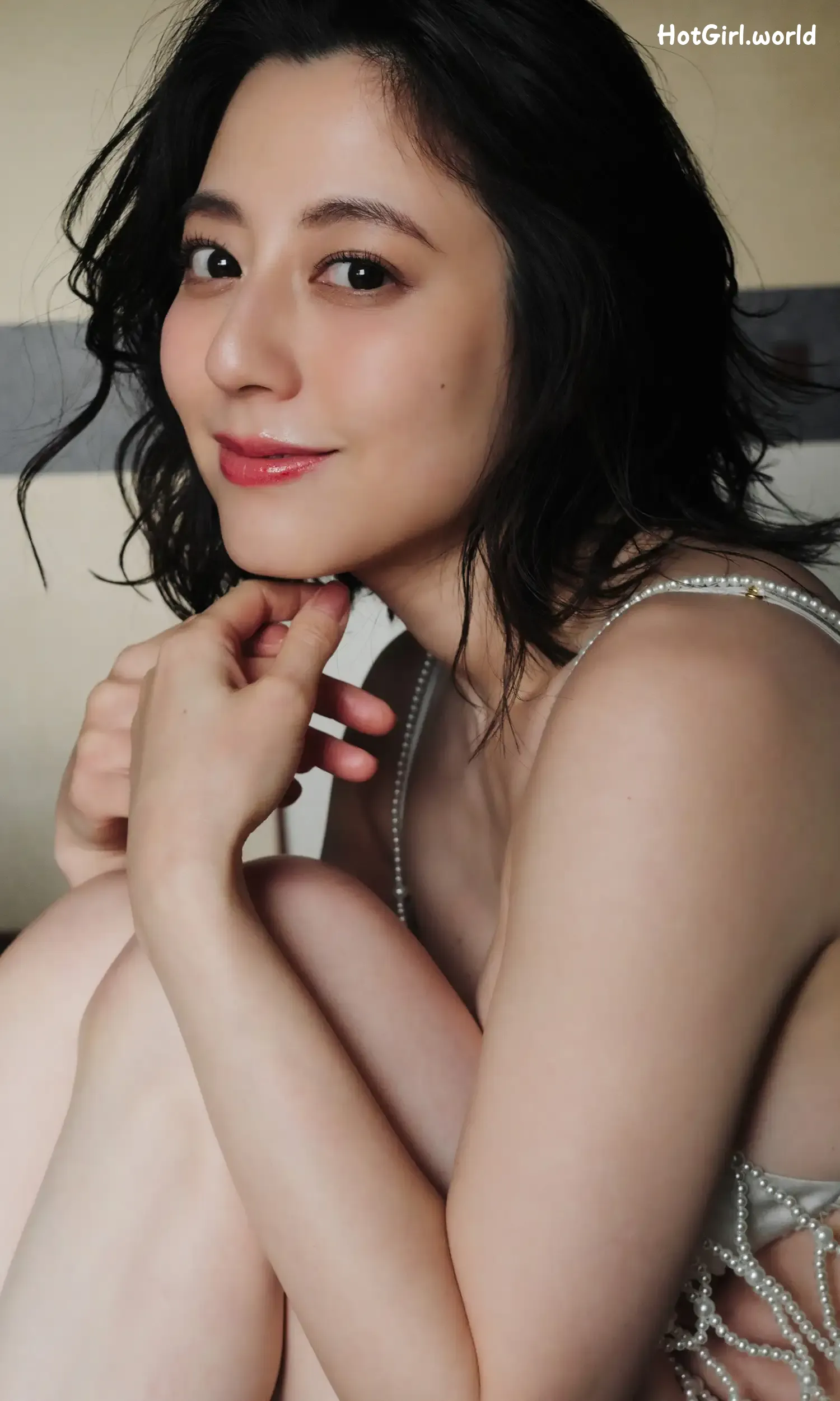 JP-Yumi-Sugimoto--hotgirl.world-065.webp