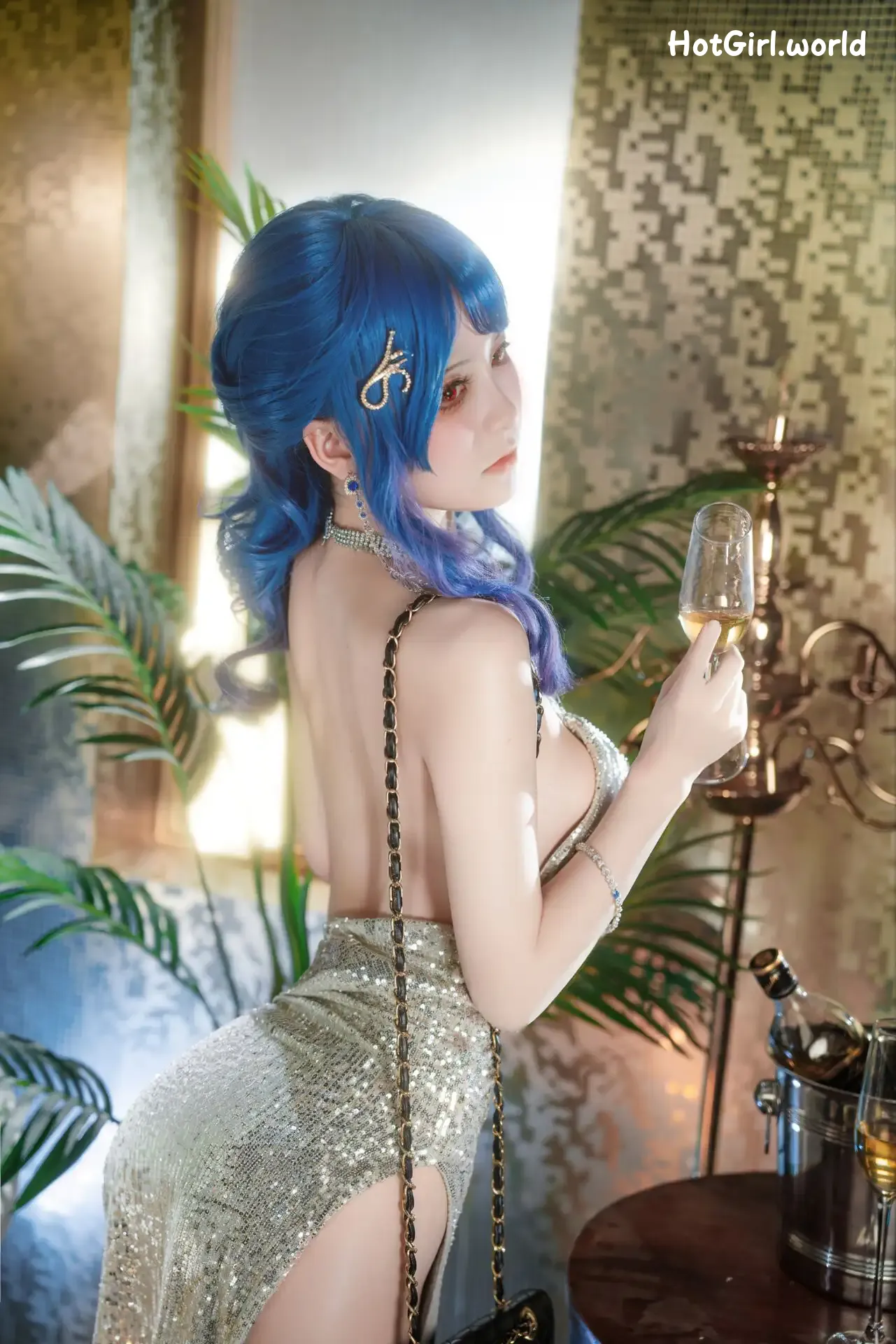 Coser-Jiu-qi-miao-Luxury-Handle-hotgirl.world-010.webp