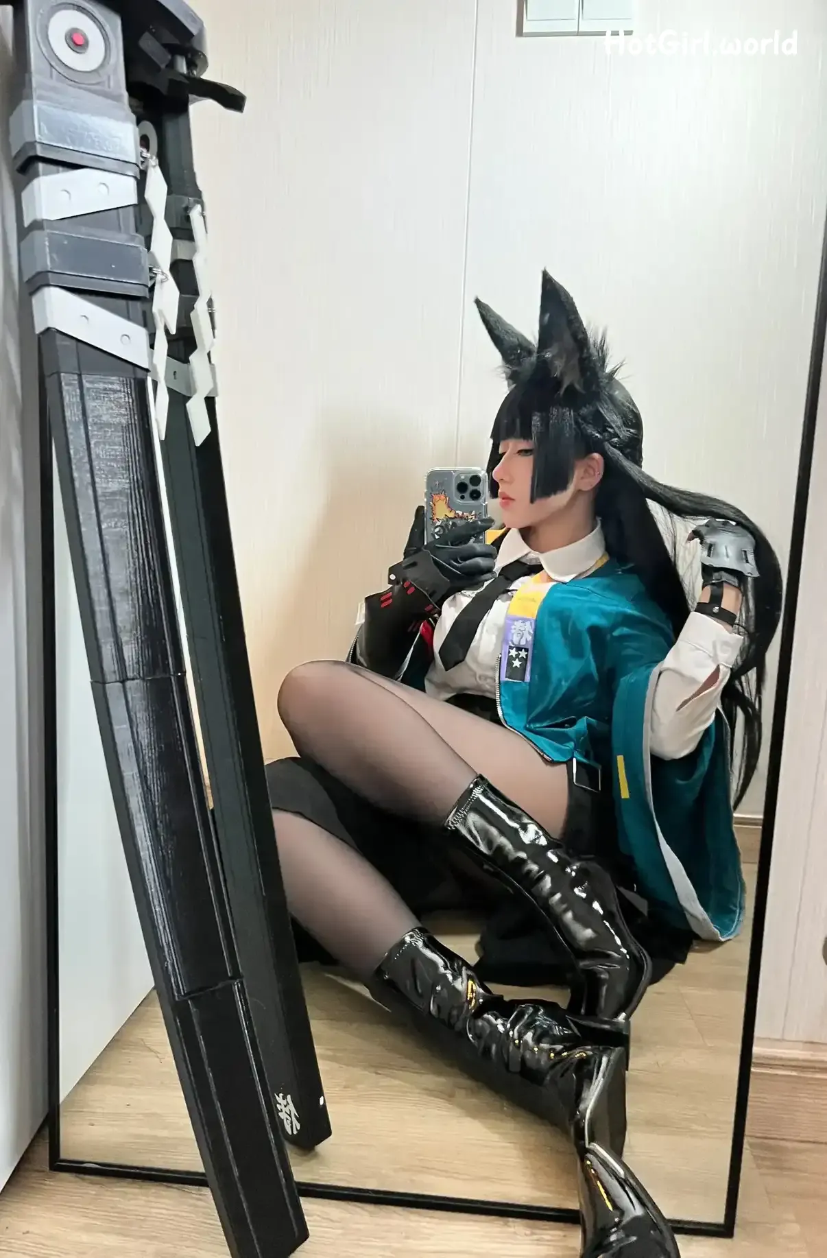 Coser-Walkre-Star-Miya-Selfie-hotgirl.world-003.webp