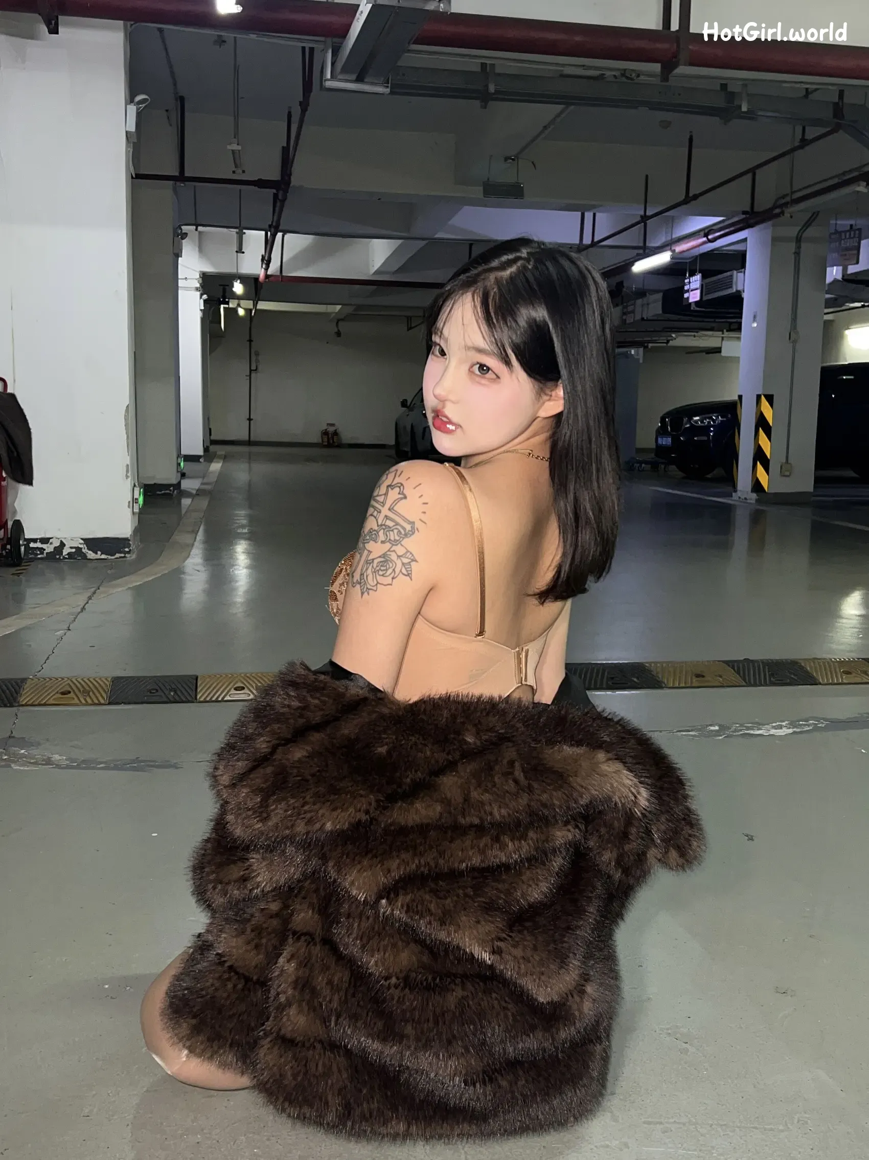 Xiaou-Youyouzi-2024-Collection-hotgirl.world-008.webp