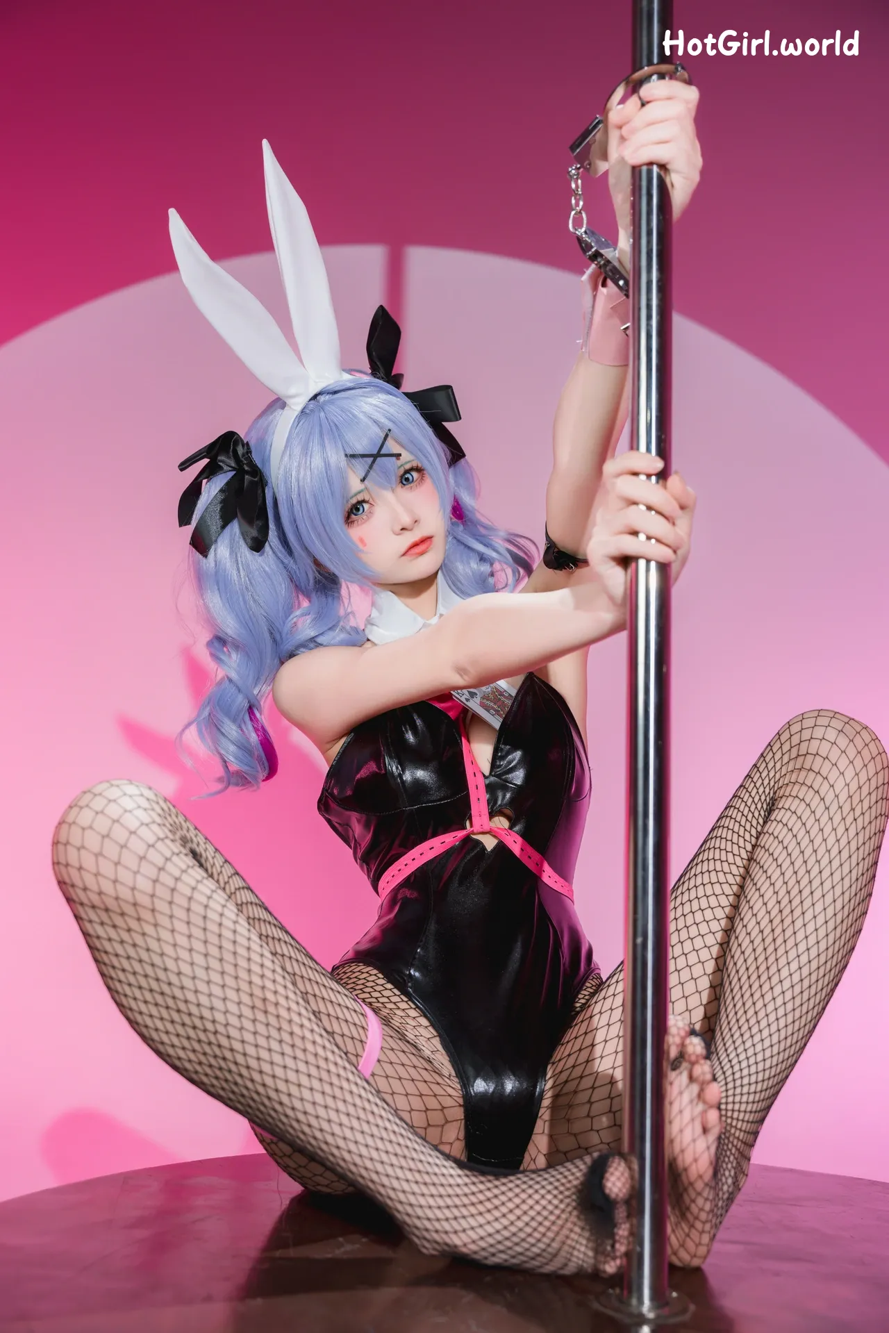 Coser-Jiuqi-Meow-Hatsune-Rabbit-Hole-hotgirl.world-000.webp