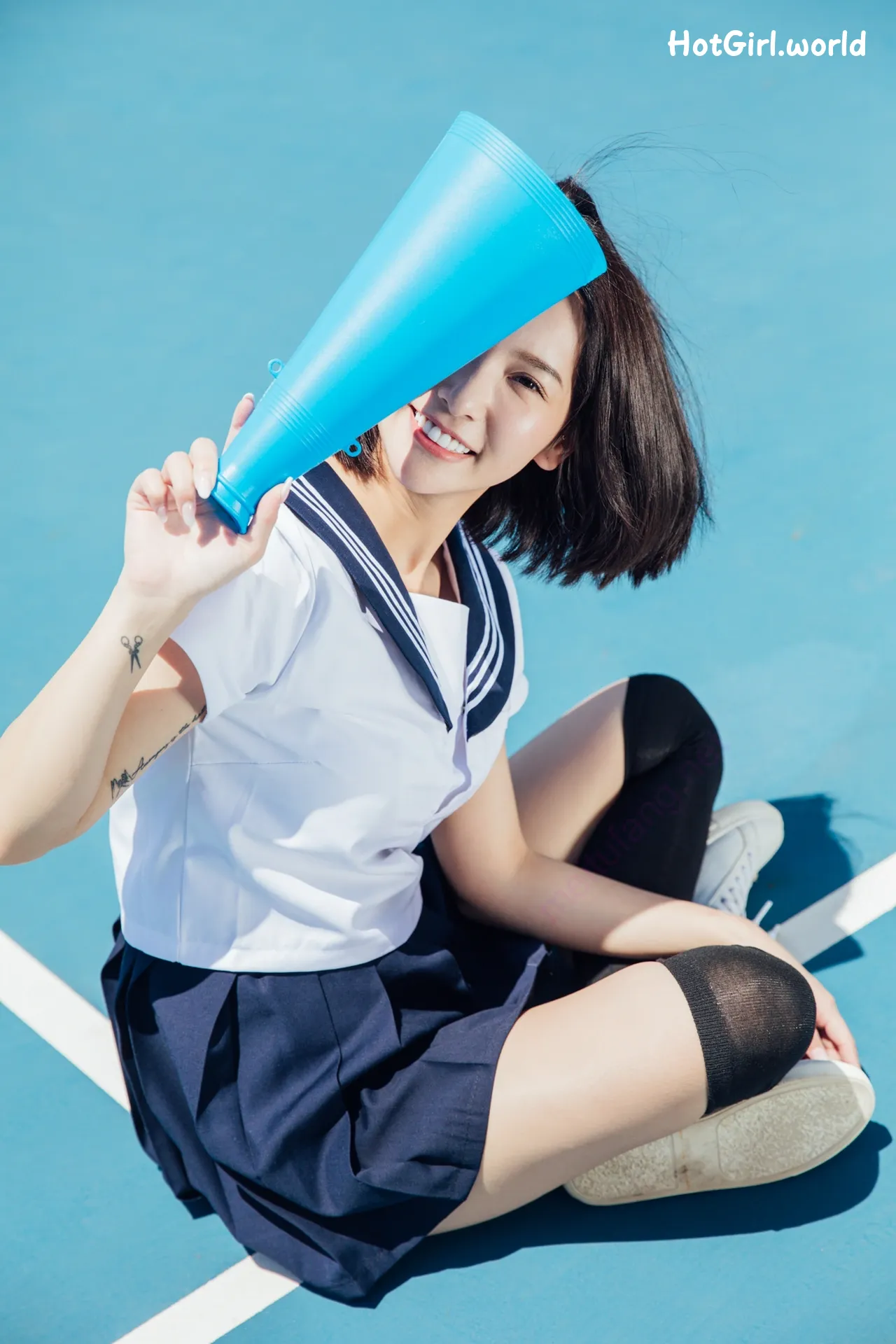 Kimi-Chang-He-Yu-shuang-ren-xie-zhen-gong-zhang-ya-jia-han-fragrant-hotgirl.world-133.webp