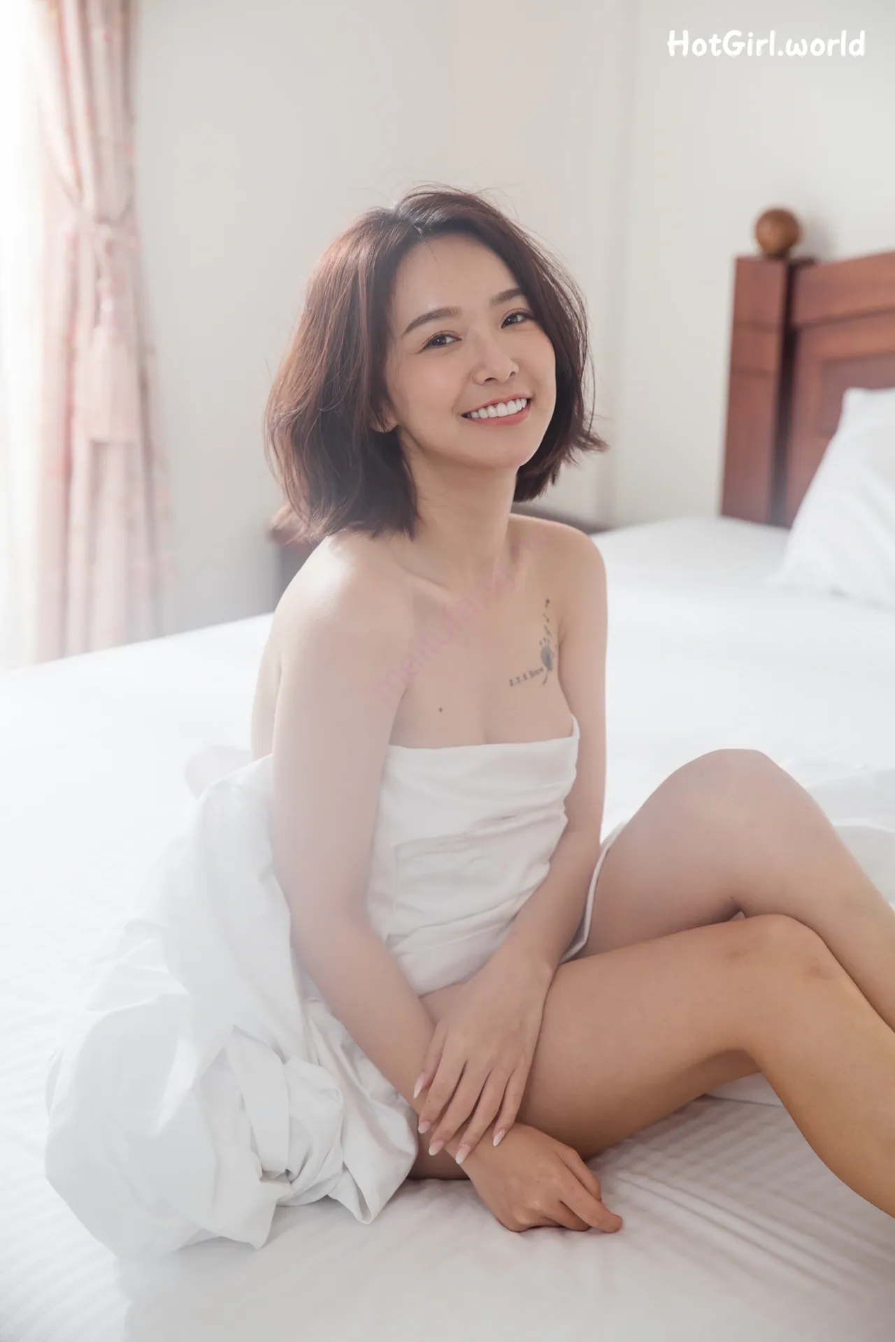 Kimi-Chang-He-Yu-shuang-ren-xie-zhen-gong-zhang-ya-jia-han-fragrant-hotgirl.world-151.webp