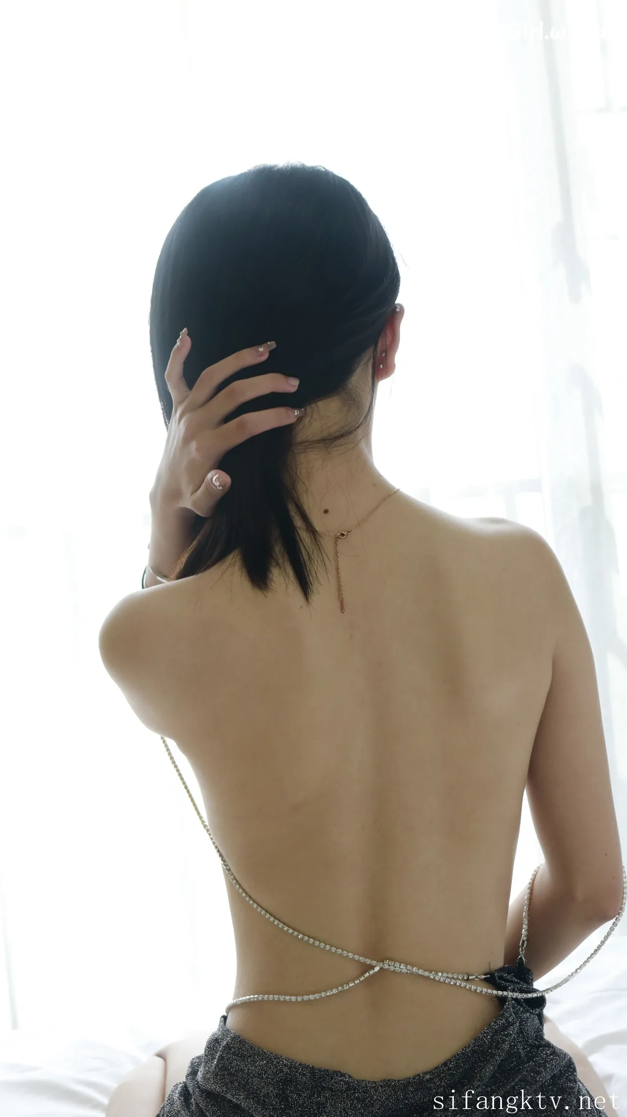 XR-Uncensored-Xie-Xiaocong-R18-XIUREN-Model-Whispers-by-the-window-hotgirl.world-079.webp