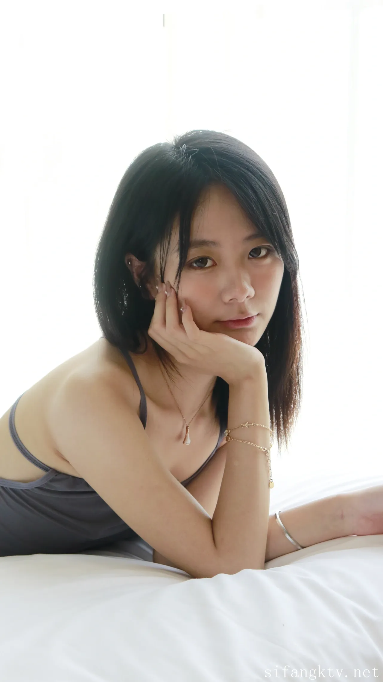 XR-Uncensored-Xie-Xiaocong-R18-XIUREN-Model-Whispers-by-the-window-hotgirl.world-089.webp