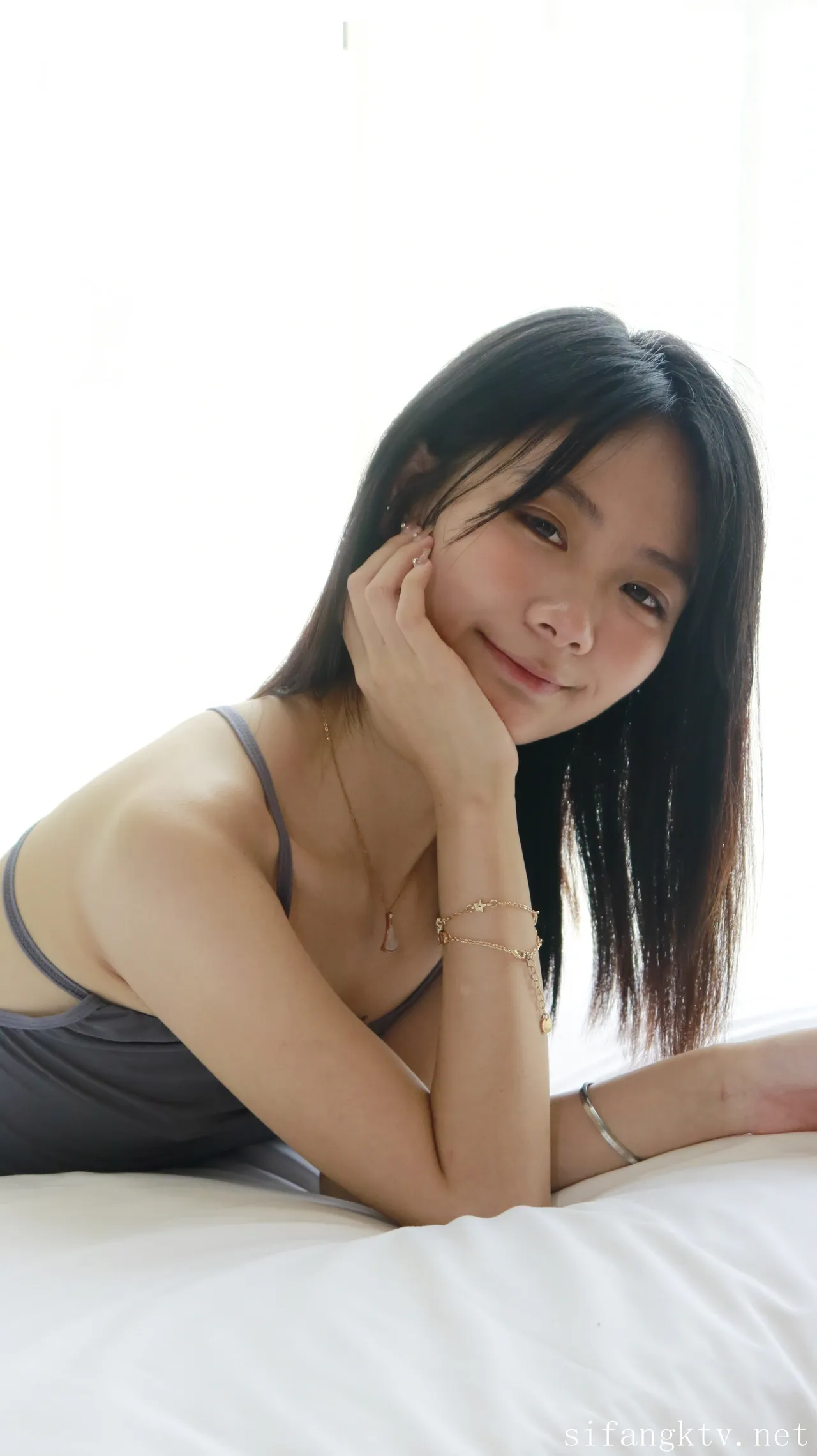 XR-Uncensored-Xie-Xiaocong-R18-XIUREN-Model-Whispers-by-the-window-hotgirl.world-091.webp