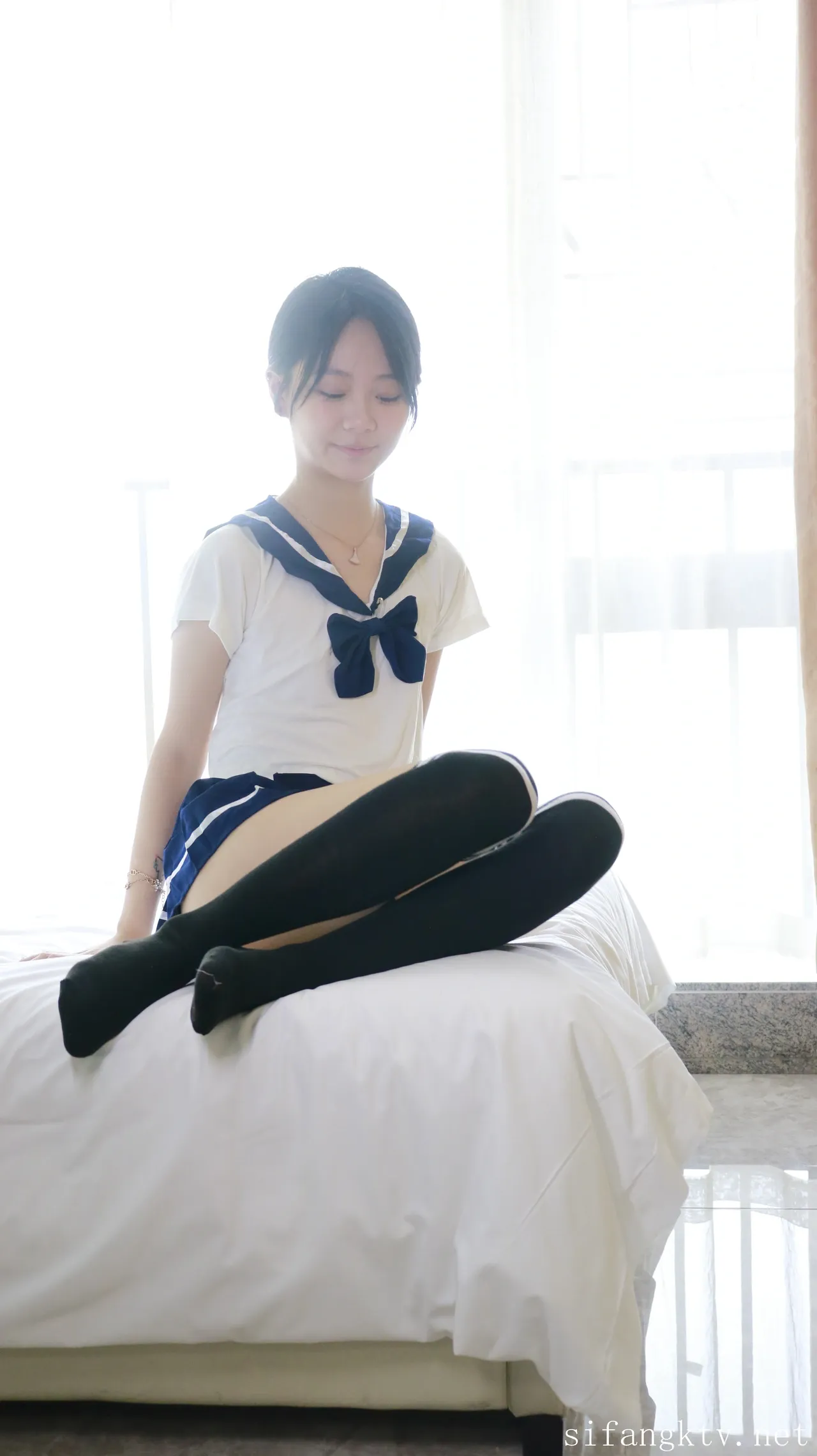 XR-Uncensored-Xie-Xiaocong-R18-XIUREN-Model-Whispers-by-the-window-hotgirl.world-125.webp