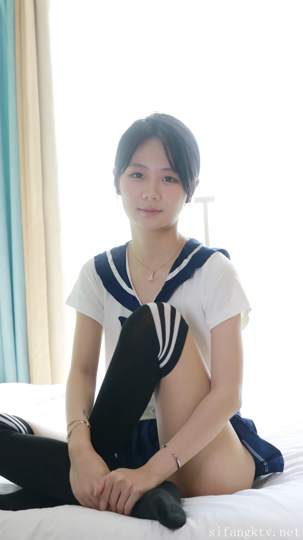 XR-Uncensored-Xie-Xiaocong-R18-XIUREN-Model-Whispers-by-the-window-hotgirl.world-129.webp