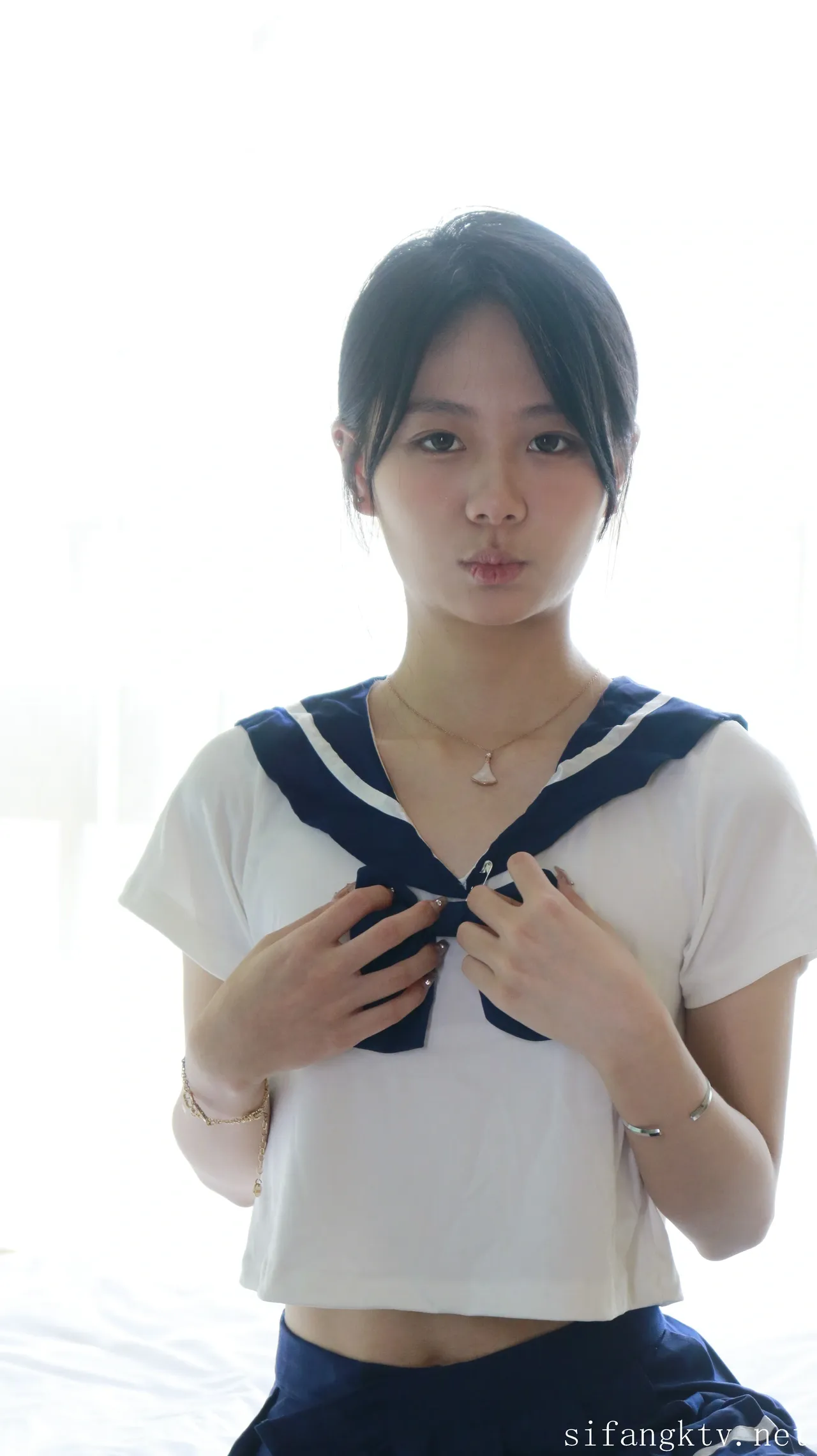 XR-Uncensored-Xie-Xiaocong-R18-XIUREN-Model-Whispers-by-the-window-hotgirl.world-133.webp