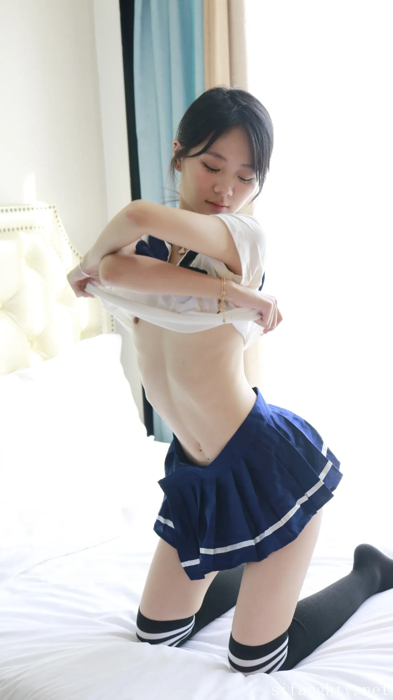 XR-Uncensored-Xie-Xiaocong-R18-XIUREN-Model-Whispers-by-the-window-hotgirl.world-187.webp