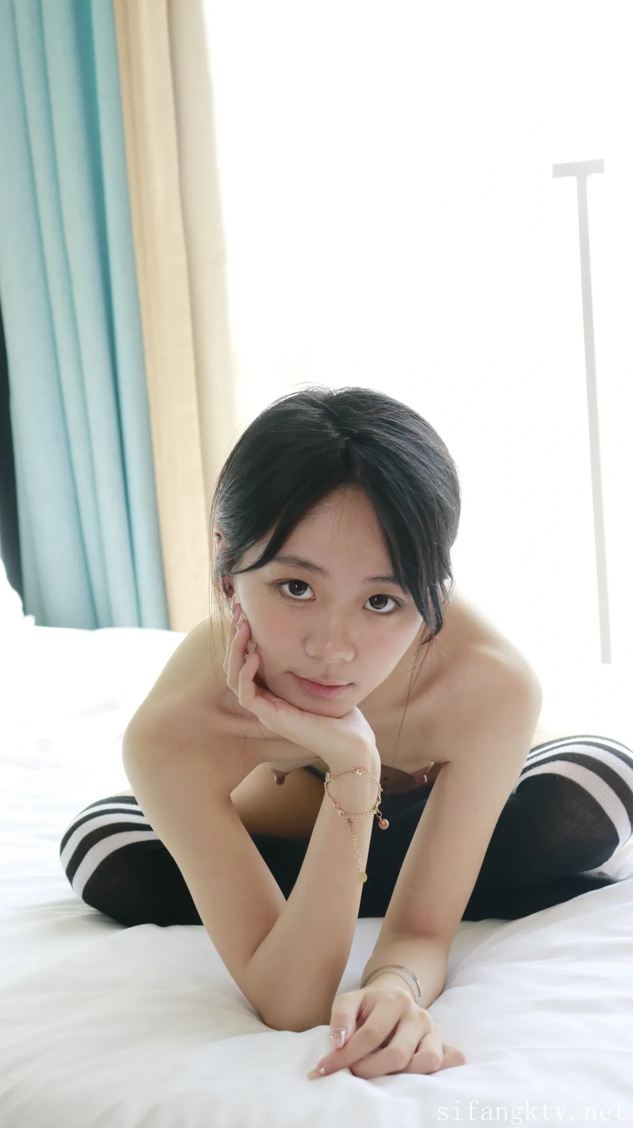 XR-Uncensored-Xie-Xiaocong-R18-XIUREN-Model-Whispers-by-the-window-hotgirl.world-257.webp