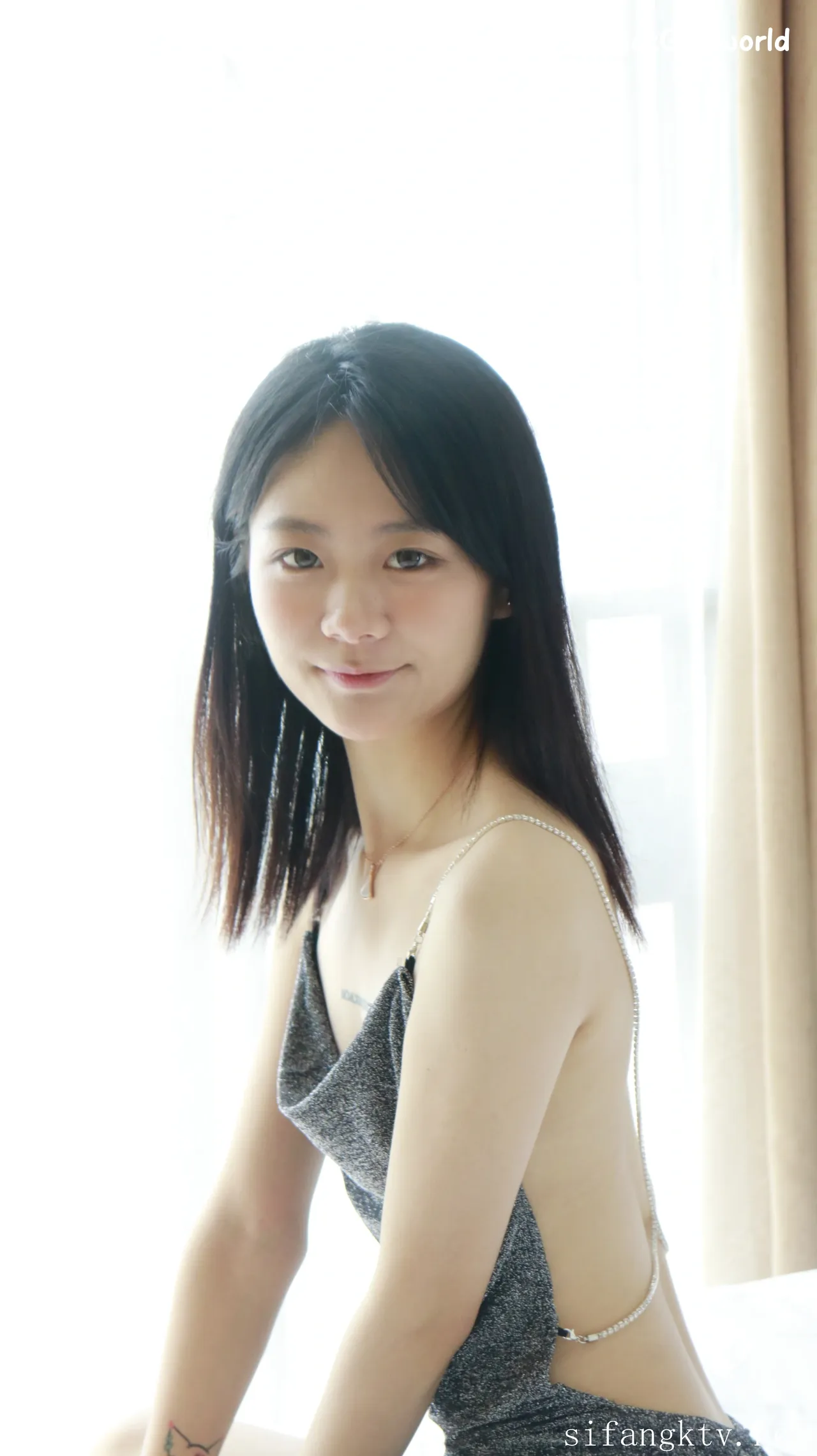 XR-Uncensored-Xie-Xiaocong-R18-XIUREN-Model-Whispers-by-the-window-hotgirl.world-394.webp