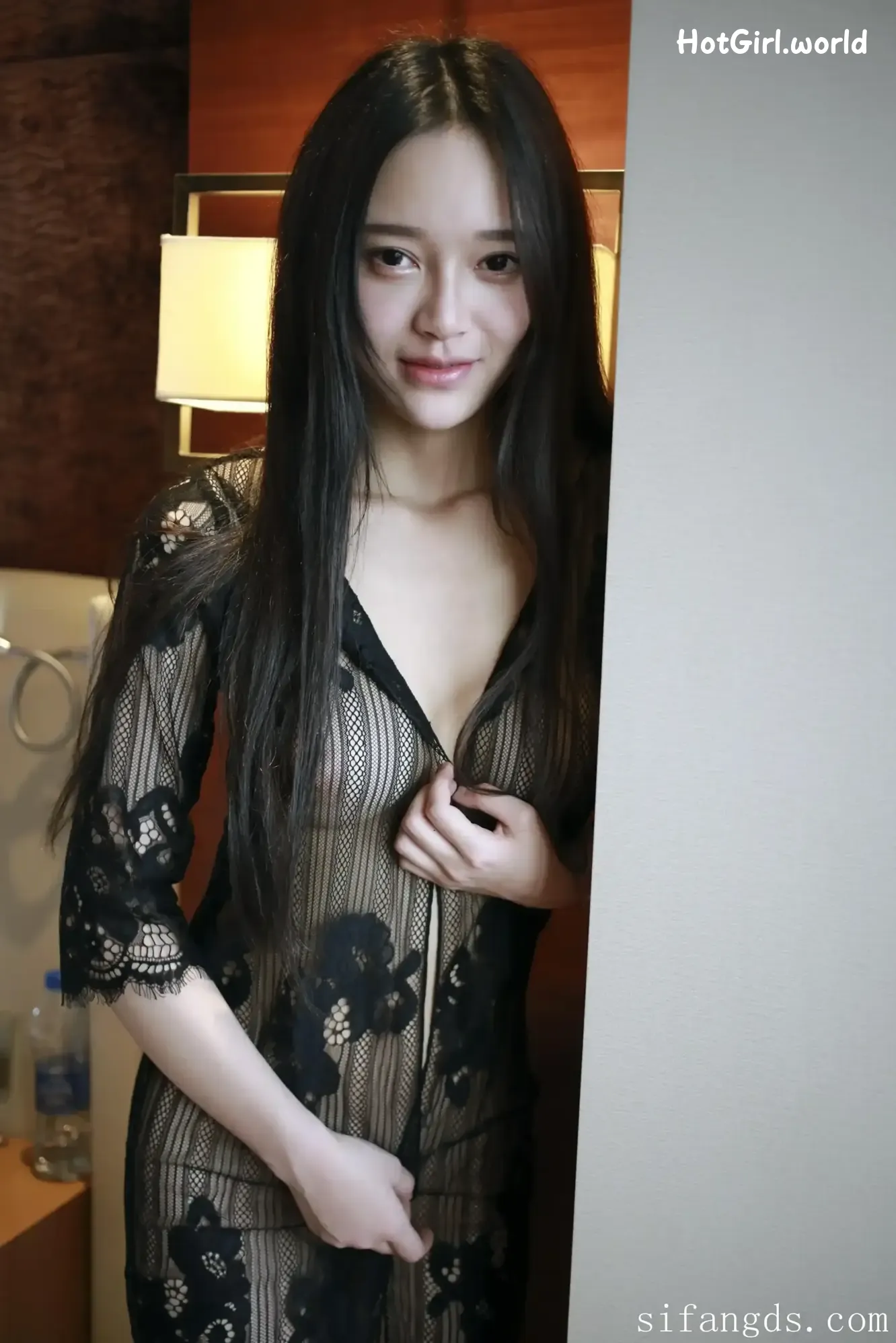 XR-Uncensored-Tang-Qi-Er-Qier-R18-XIUREN-Model-Uncoverable-spring-scenery-hotgirl.world-067.webp