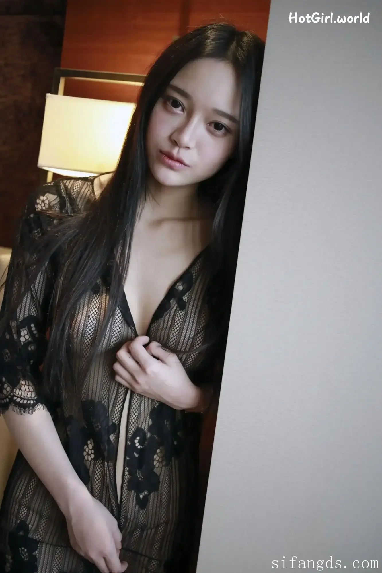 XR-Uncensored-Tang-Qi-Er-Qier-R18-XIUREN-Model-Uncoverable-spring-scenery-hotgirl.world-069.webp