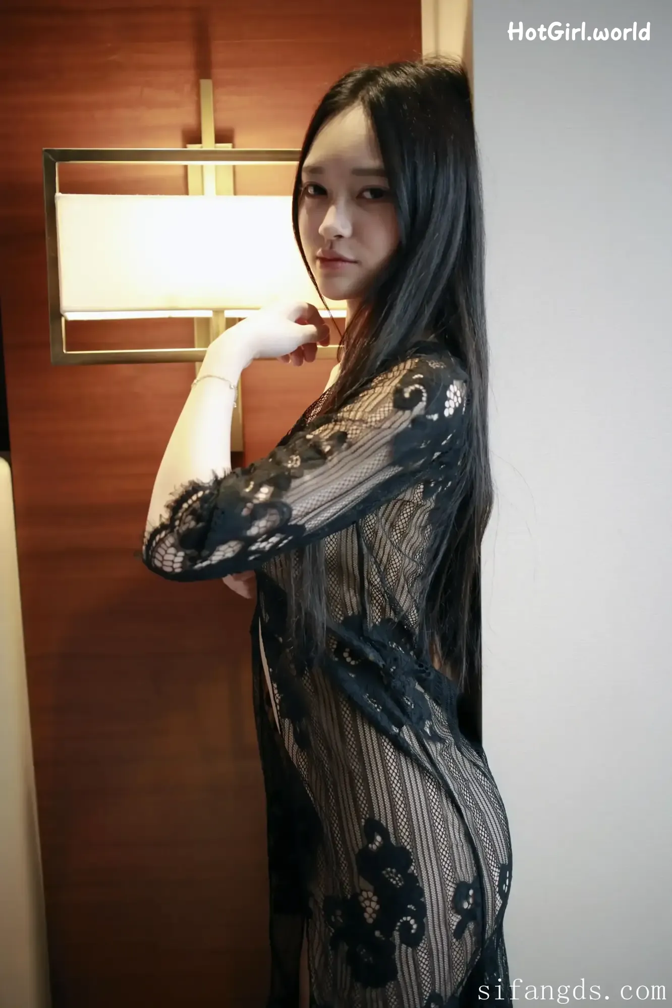 XR-Uncensored-Tang-Qi-Er-Qier-R18-XIUREN-Model-Uncoverable-spring-scenery-hotgirl.world-121.webp